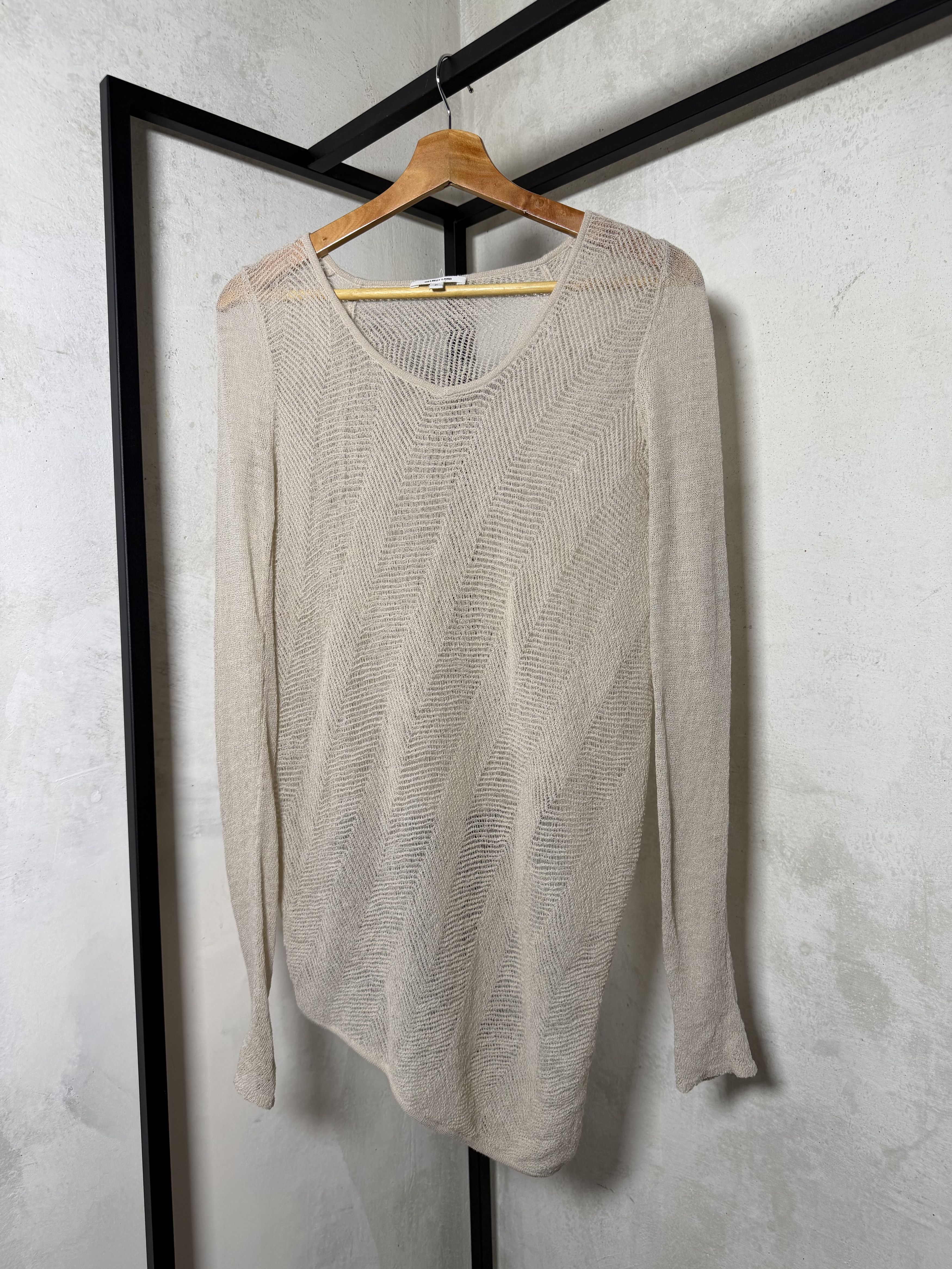 Helmut Lang HELMUT LANG Asymmetrical Hem Beige Gauze Knitted Long Sleeve Size M / US 6-8 / IT 42-44 - 1 Thumbnail