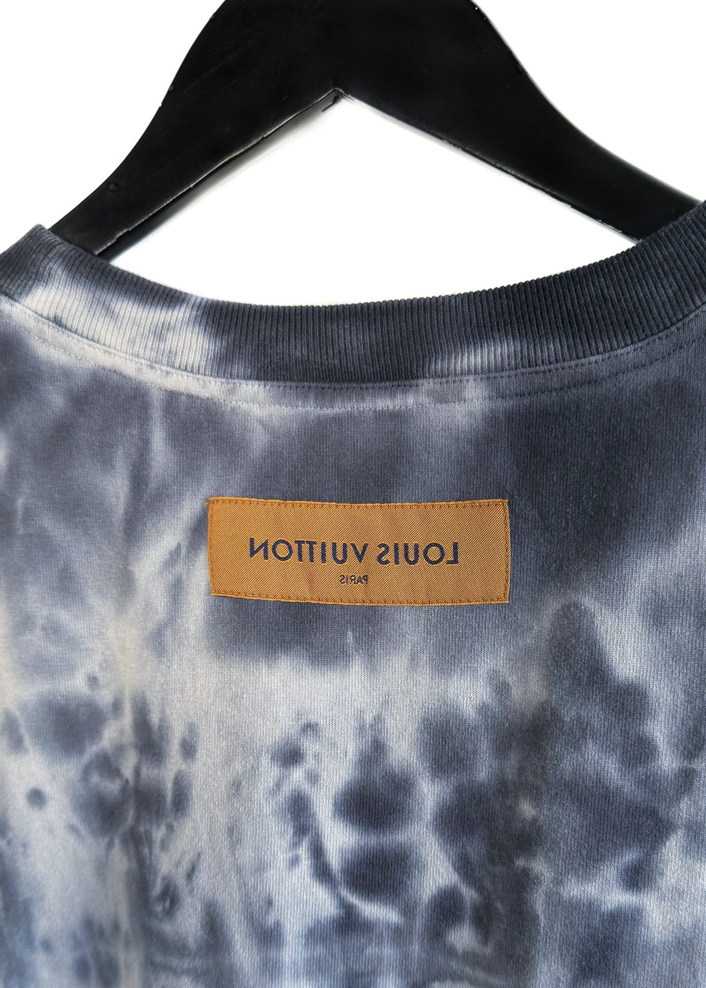Louis Vuitton Louis Vuitton FW 2022 Tie Dye Orange Signature Logo T-shirt Size US XL / EU 56 / 4 - 5 Thumbnail