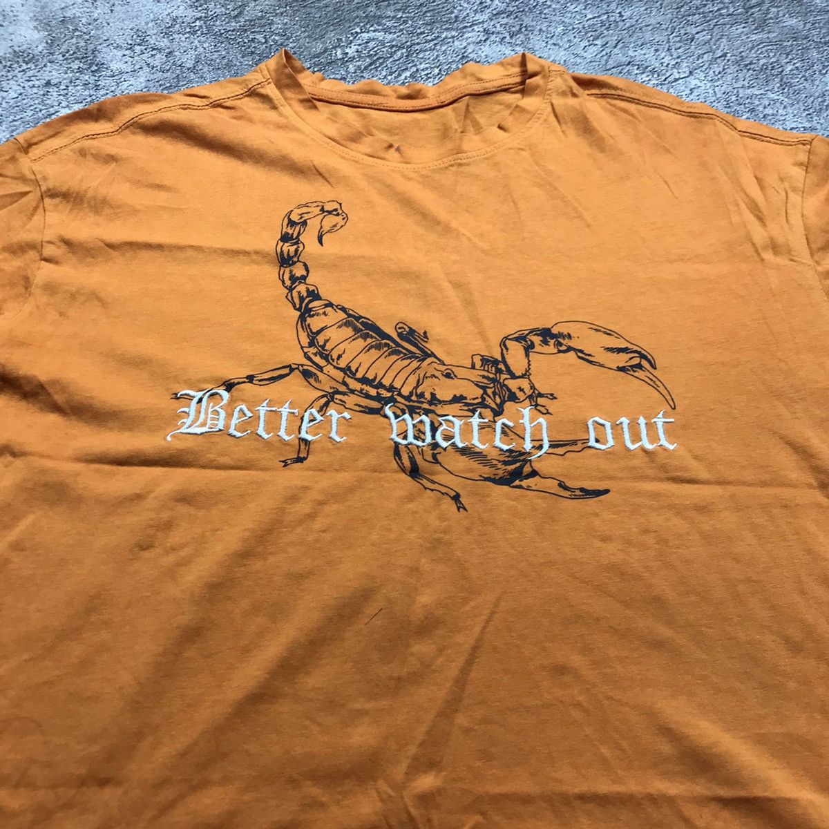 Vintage Vintage 90s Sun Faded Scorpion Graphic Tee Y2K Streetwear S Size US S / EU 44-46 / 1 - 3 Thumbnail