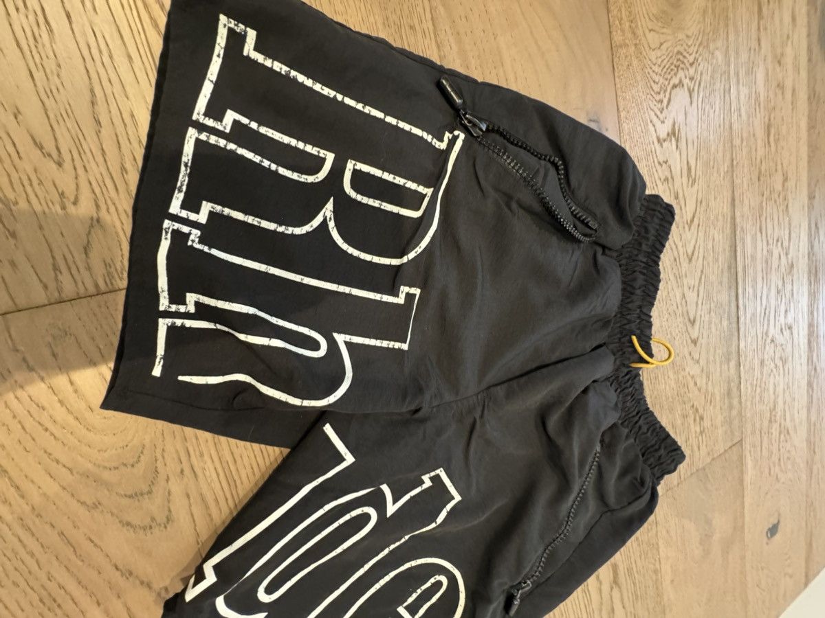 Rhude Rhude Big Logo Nylon Shorts Black – Size S Size US 30 / EU 46 - 9 Thumbnail