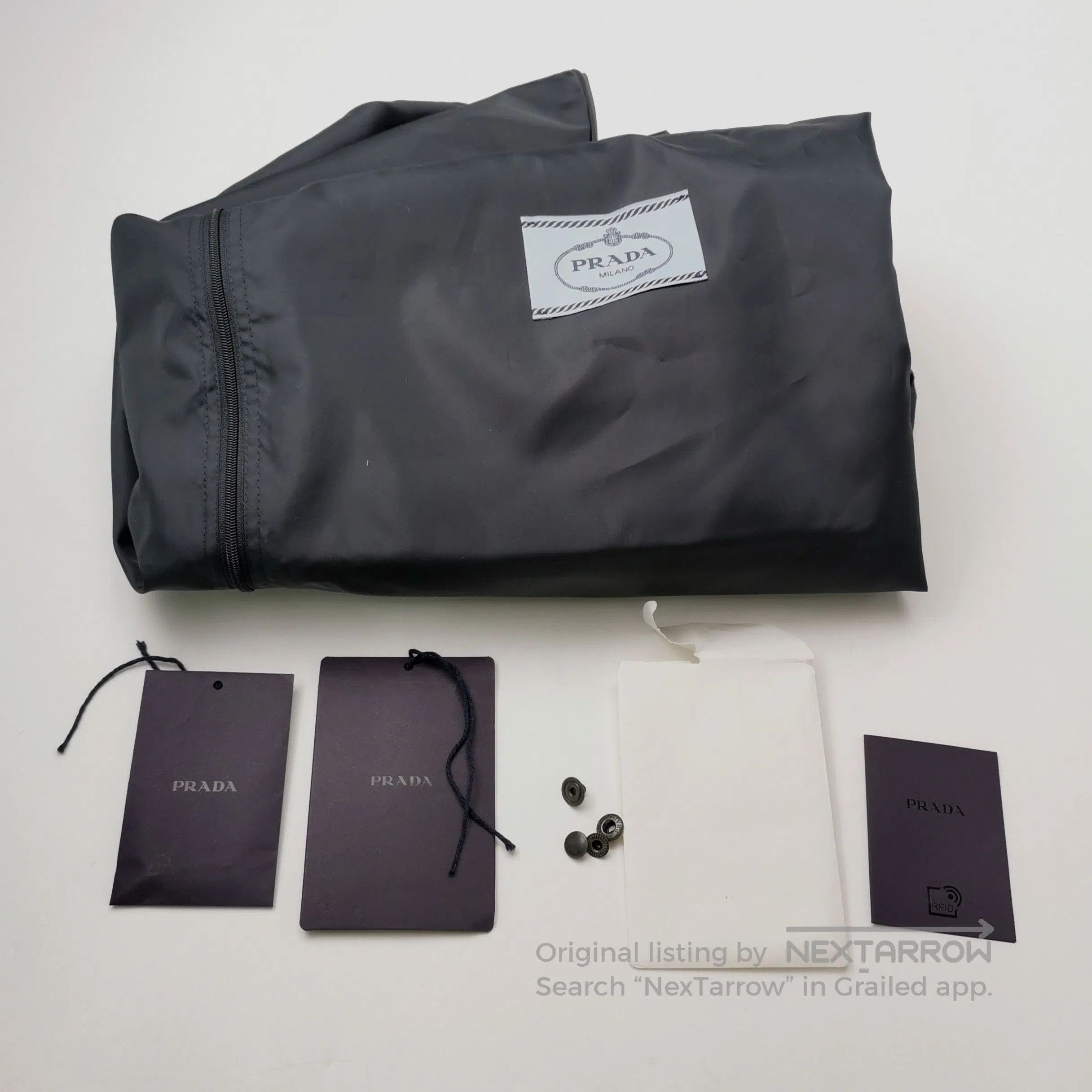 Prada Prada Black Nylon Triangle Logo Down Jacket . Size US L / EU 52-54 / 3 - 4 Thumbnail
