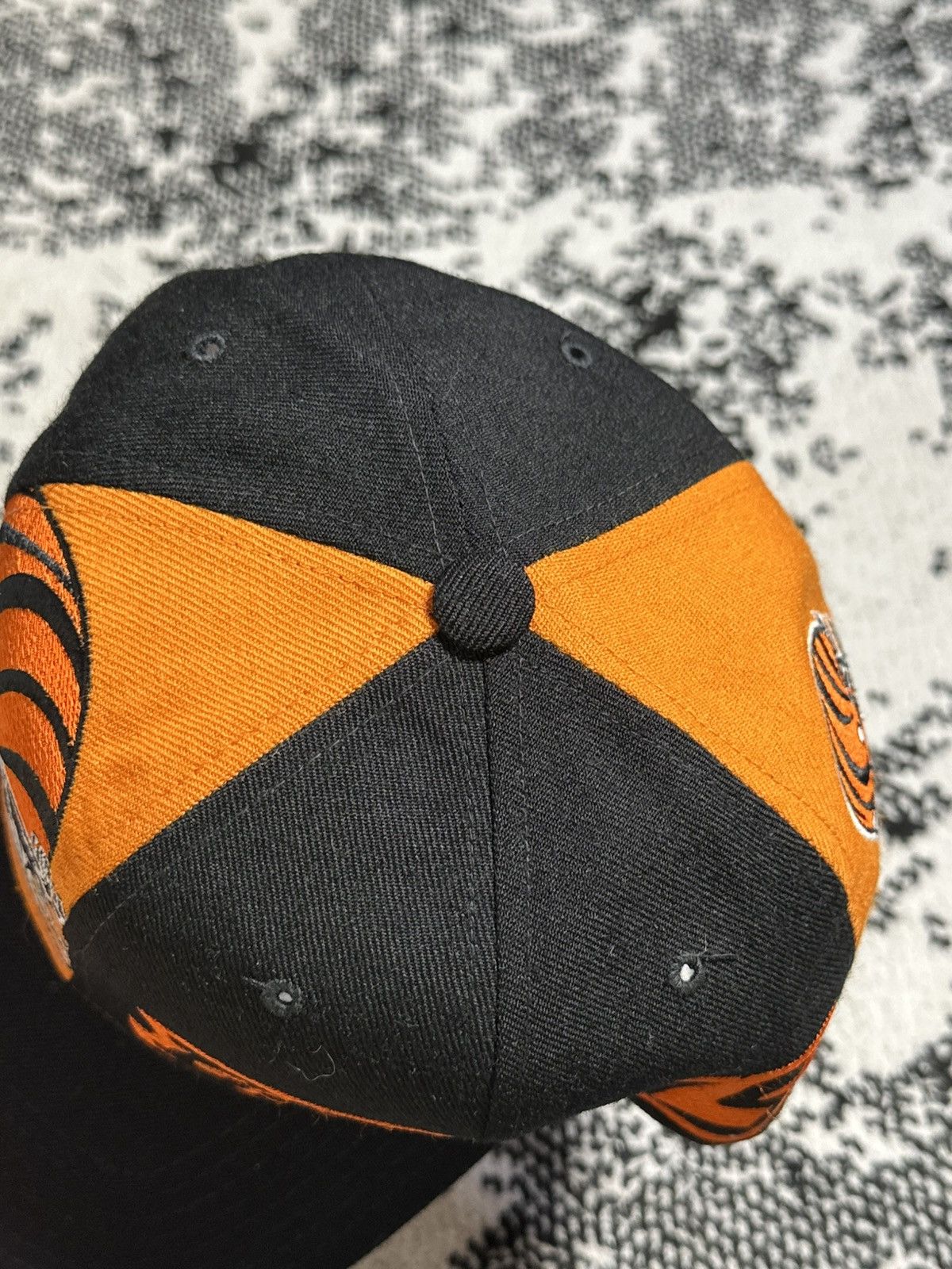 American Needle Vintage NFL Cincinnati Bengals Embroidered 90s Hat Size ONE SIZE - 4 Thumbnail