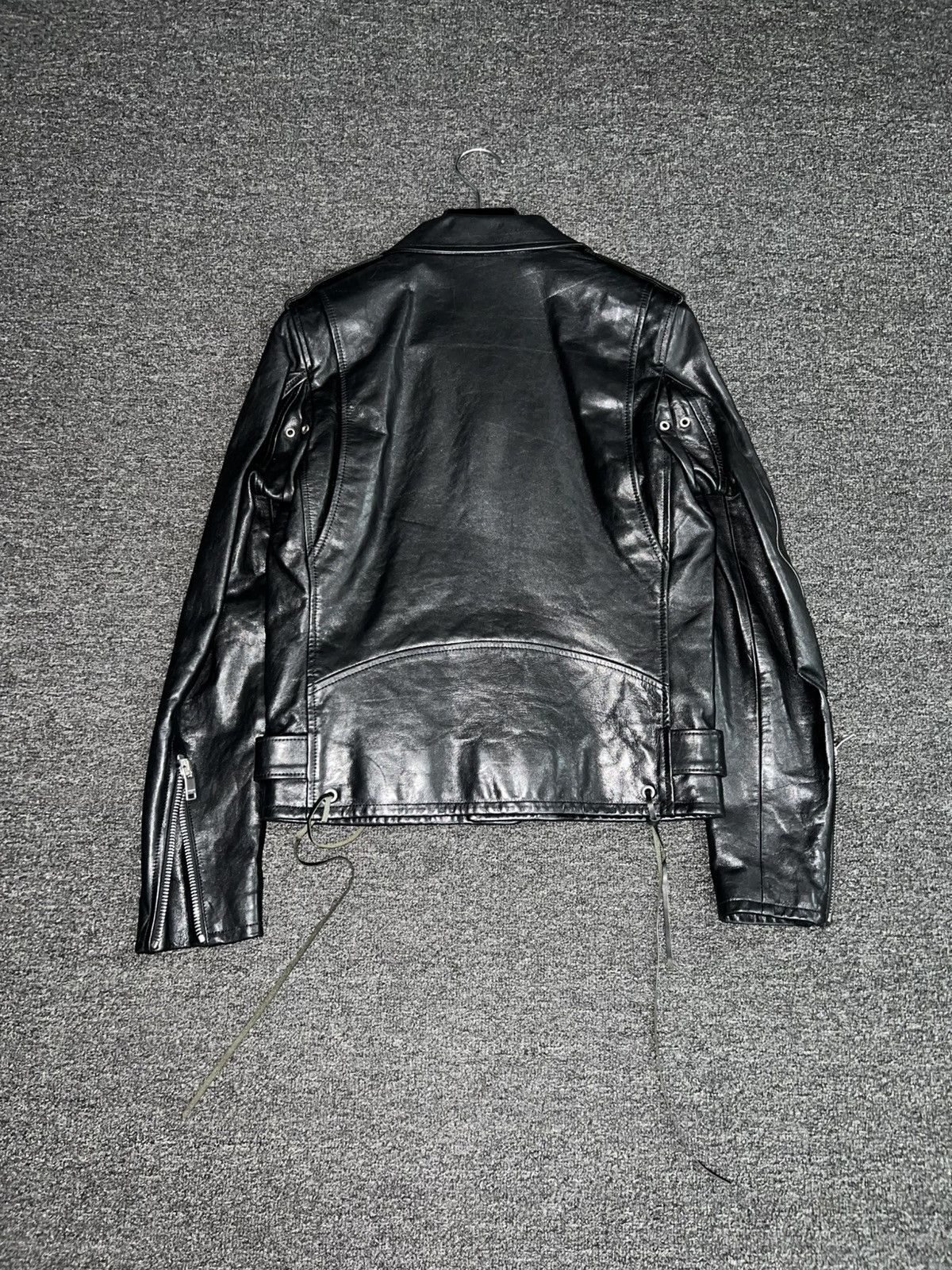 Hedi Slimane Saint Laurent L17 oil calfskin Size US S / EU 44-46 / 1 - 3 Thumbnail