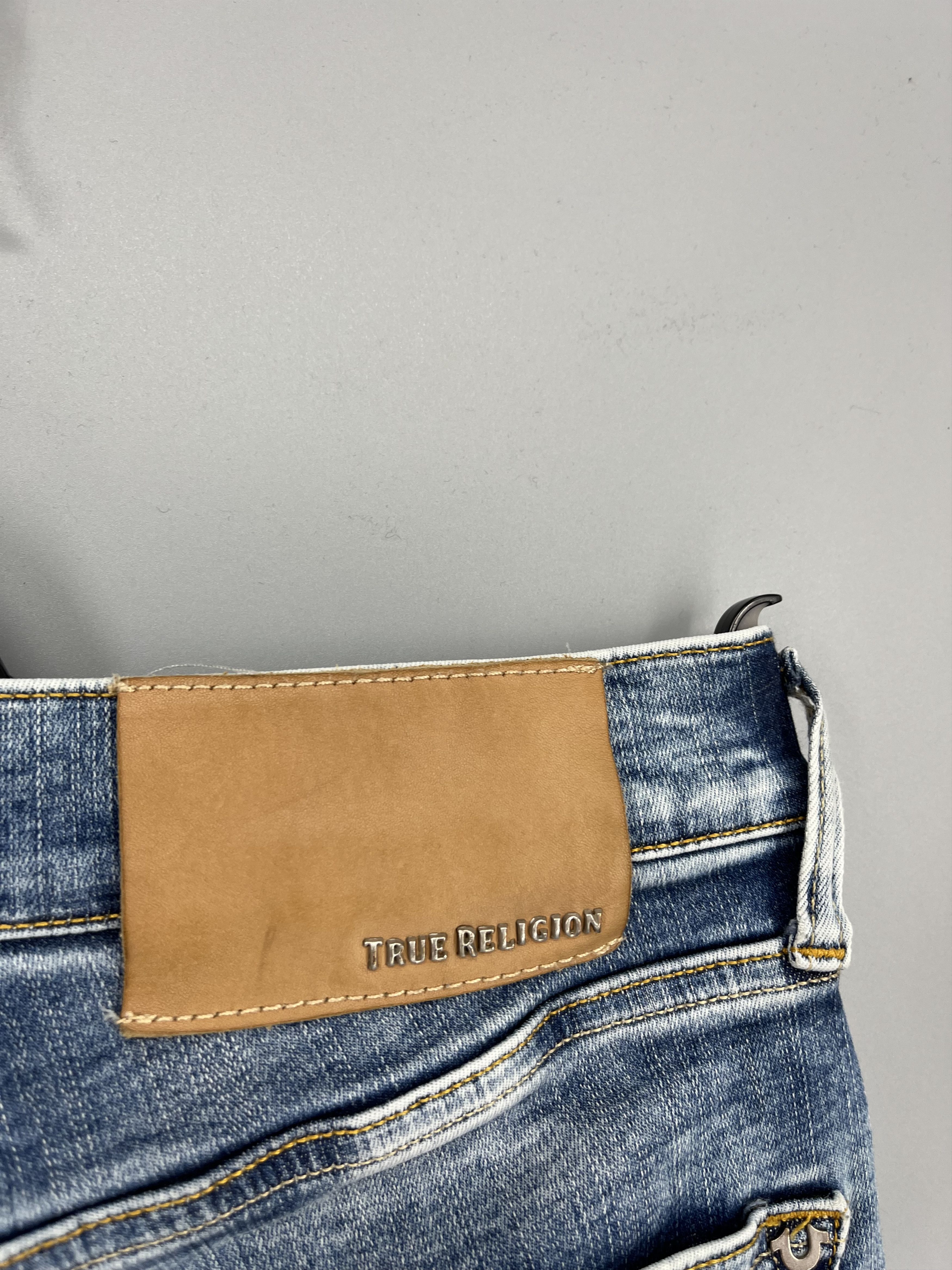 True Religion TRUE RELIGION Rocco painted slim-leg jeans Size US 31 - 9 Thumbnail