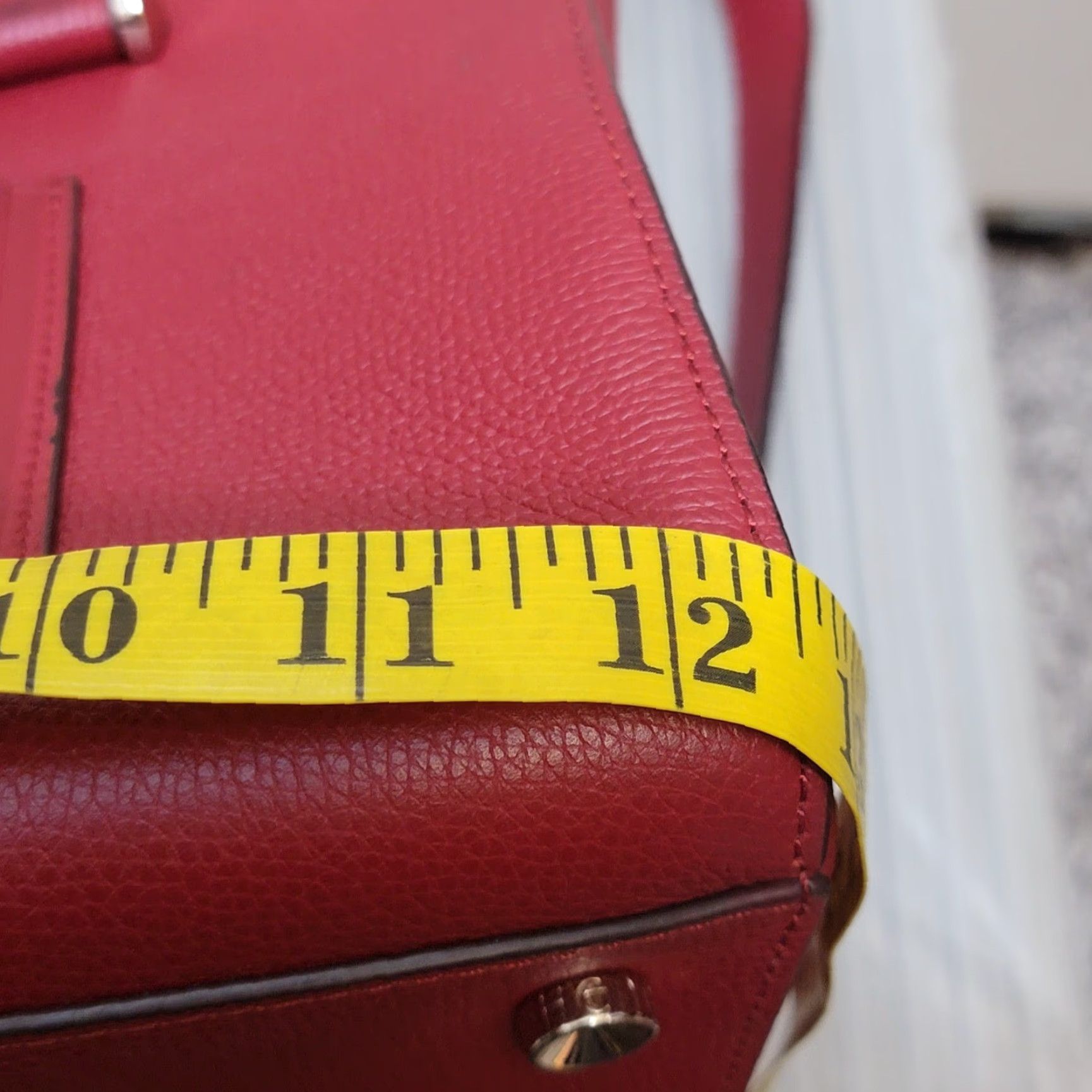 Henri Bendel Henri Bendel Red Leather New York Purse Tote Bag Womens Large Pebbled Leather Zip Bag 11x12x5 Size ONE SIZE - 8 Thumbnail