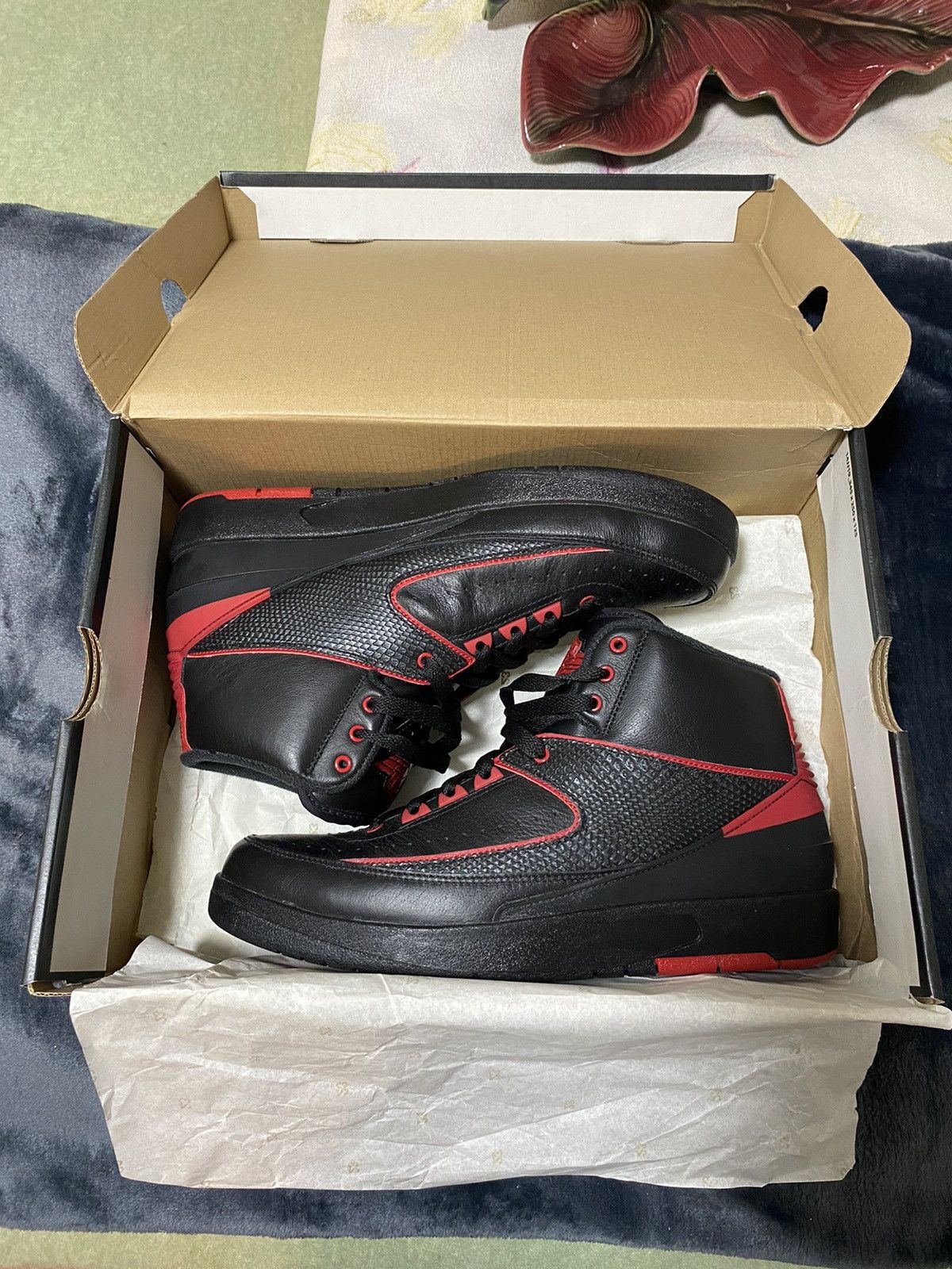 Jordan Brand Air Jordan 2 Alternate 87 2016 Men’s Shoe Size US 9.5 / EU 42-43 - 8 Thumbnail