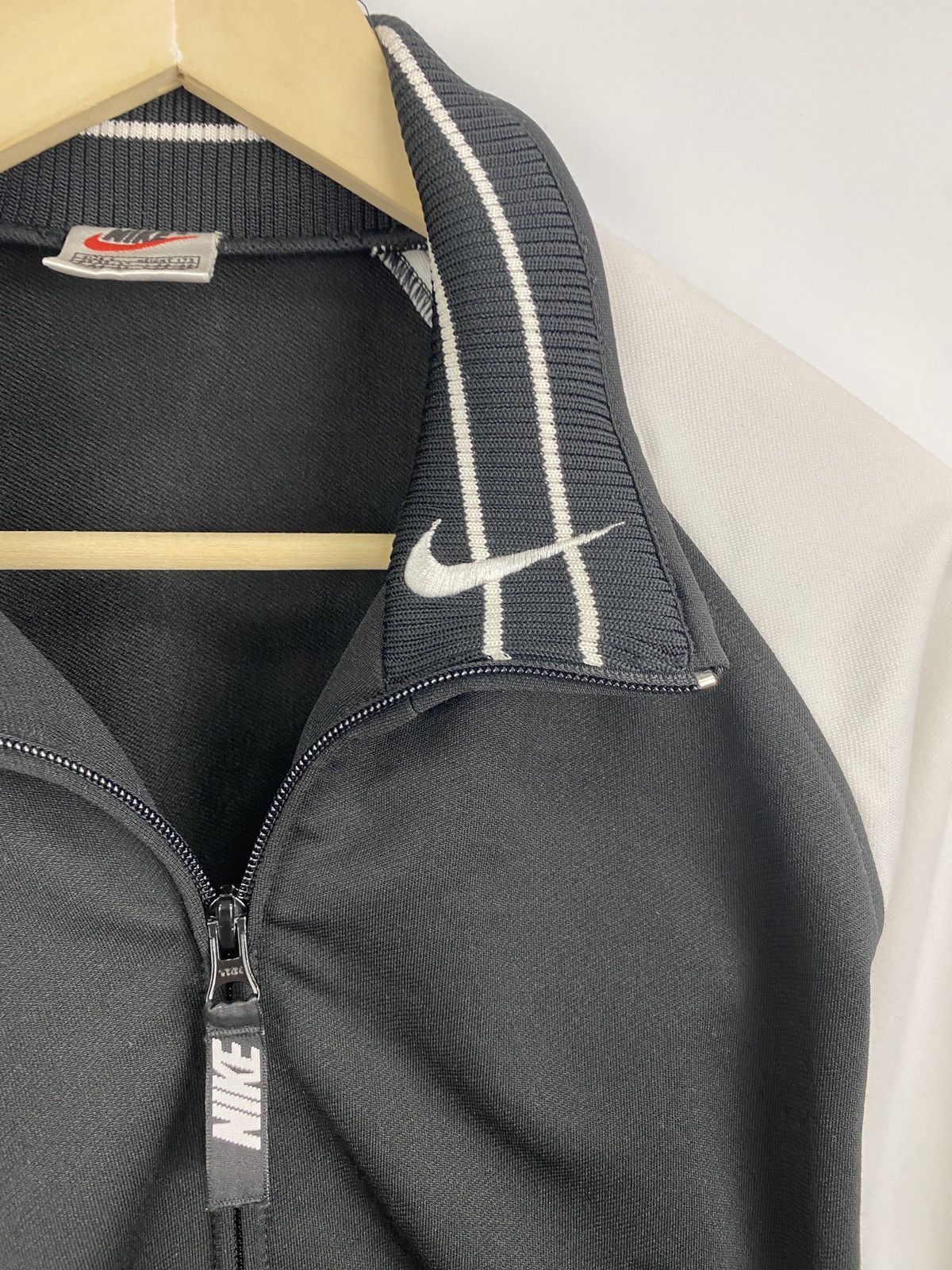 Nike 🇺🇸 Vintage 90s Nike Zip Hoodie Rare Retro Hype Y2K Size US S / EU 44-46 / 1 - 4 Thumbnail
