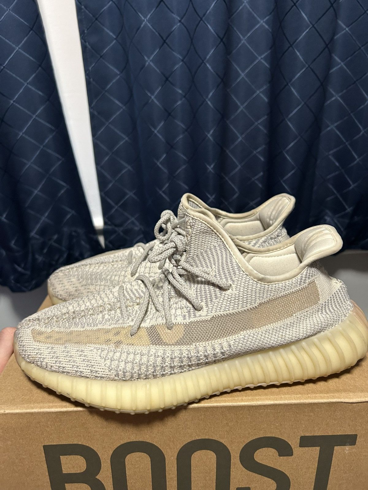 Yeezy Yeezy 350 Size US 10 / EU 43 - 3 Thumbnail