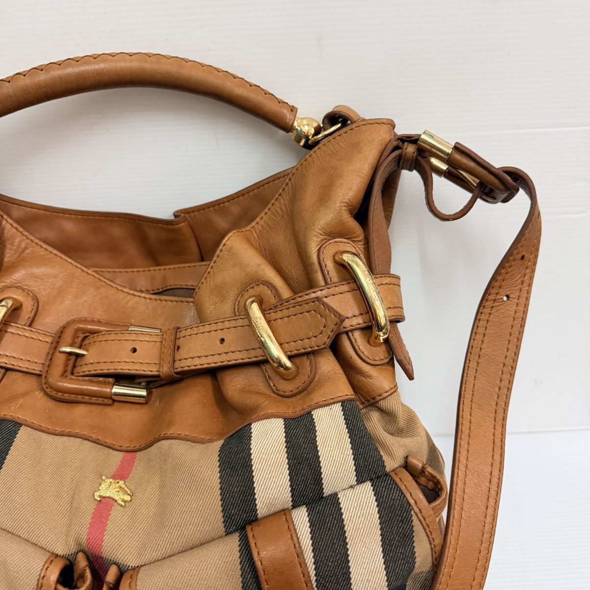 Burberry Burberry Novacheck Canvas Large Shoulder Bag Size ONE SIZE - 4 Thumbnail