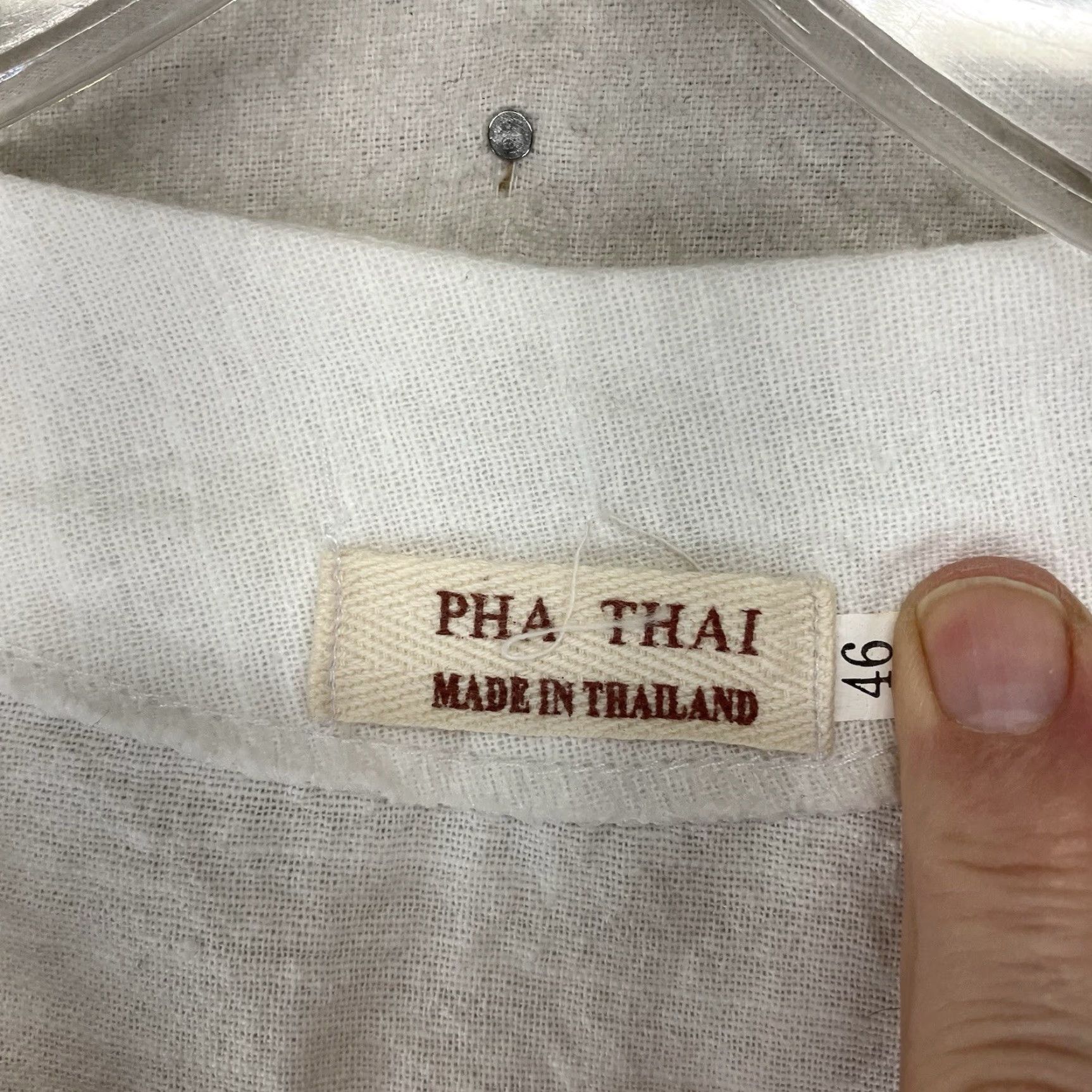 Vintage Pha Thai Shirt Women's Cotton White V-Neck Embroidered Golden Roses Peacock Casual Short Sleeve L Relaxed Regular Size Large Size L / US 10 / IT 46 - 4 Thumbnail
