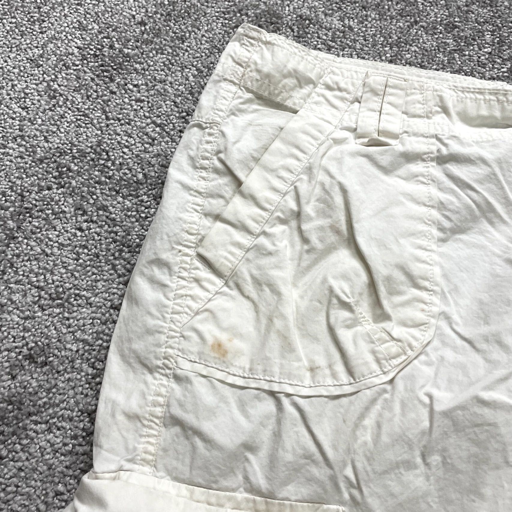 Vintage Columbia Bermuda Shorts Womens 8 White Cotton Mid Rise Casual Outdoor Hike 33x13 Womens Mens? Size 30" / US 8 / IT 44 - 4 Thumbnail