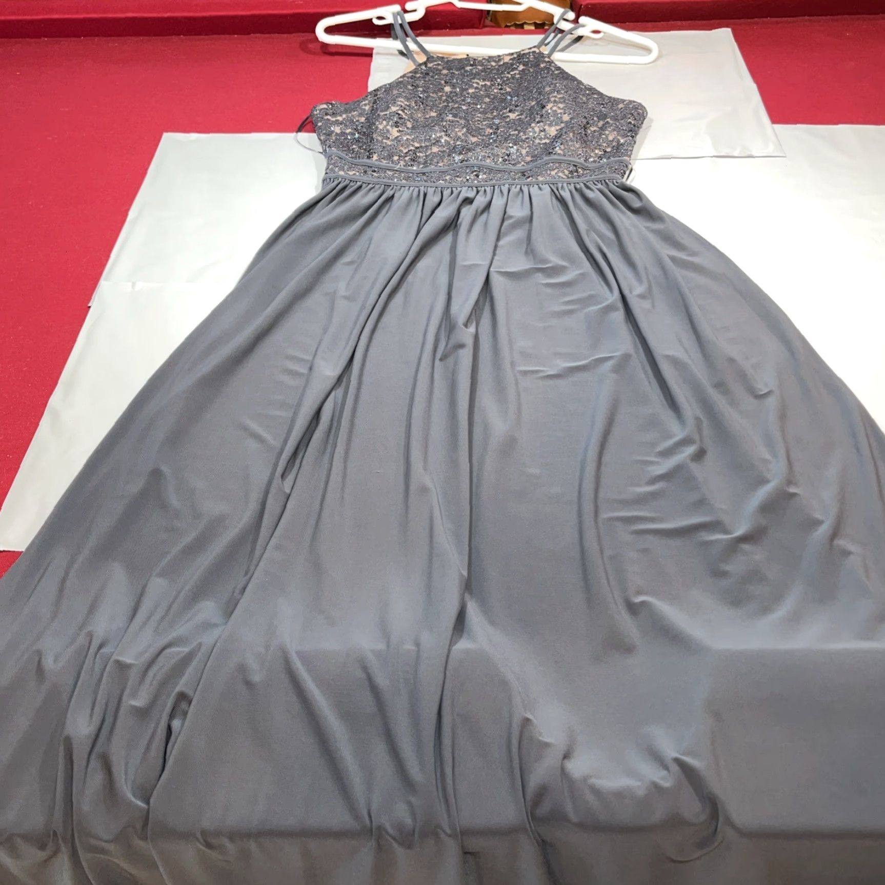 Vintage Nightway GRAY DRESS Lace Sequined HALTER Long Maxi GOWN Stretchy SIZE 12 Women’s Size XL / US 12-14 / IT 48-50 - 6 Thumbnail