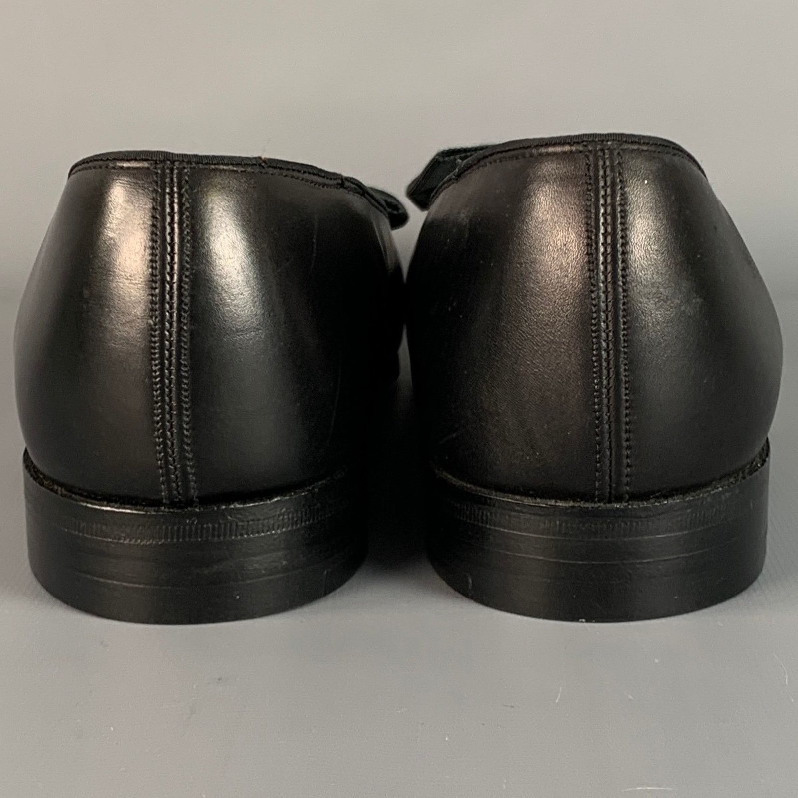 Paul Stuart PAUL STUART x GRENSON Size 6.5 Black Leather Bow Loafers Size US 6.5 / EU 39-40 - 3 Thumbnail