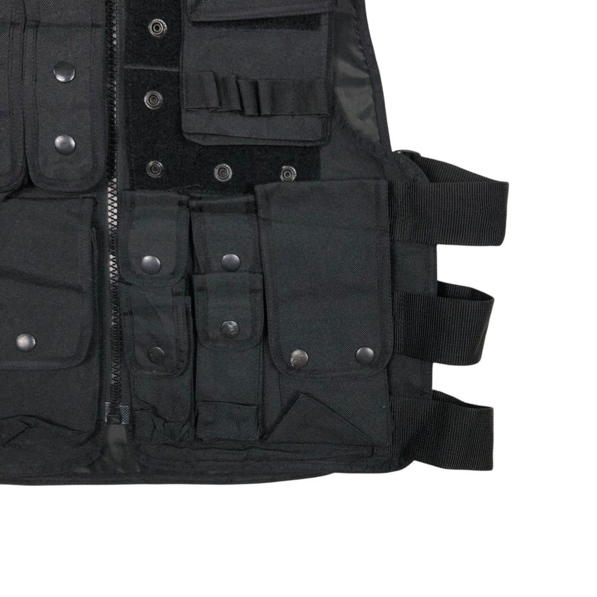 Japanese Brand 🔥VINTAGE VEST UTILITY CARGO MULTI POCKET SWAT RARE STYLE Size US M / EU 48-50 / 2 - 7 Thumbnail