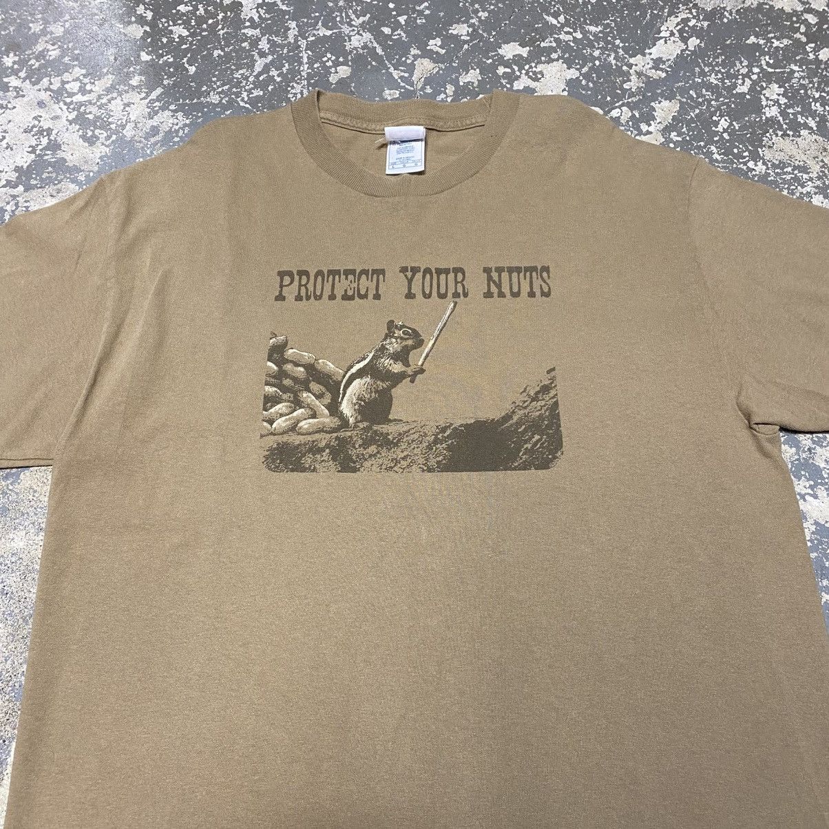 Japanese Brand × Vintage Vintage Protect Yours Nuts Squirrel Funny Parody Tshirt Size US L / EU 52-54 / 3 - 7 Thumbnail