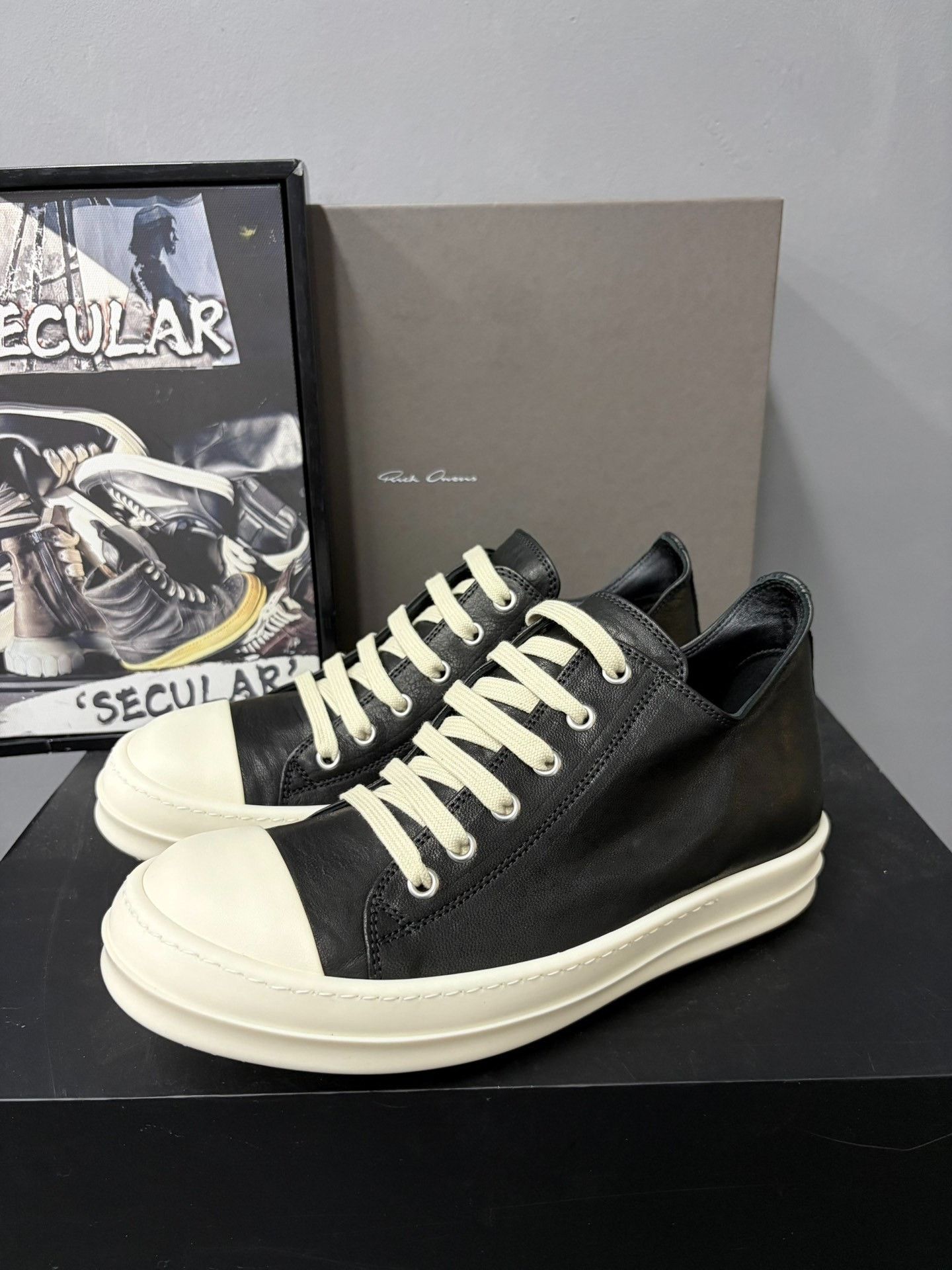 Rick Owens Rick Owens Black White Low-Top Sneakers Size US 5 / EU 37 - 1 Thumbnail