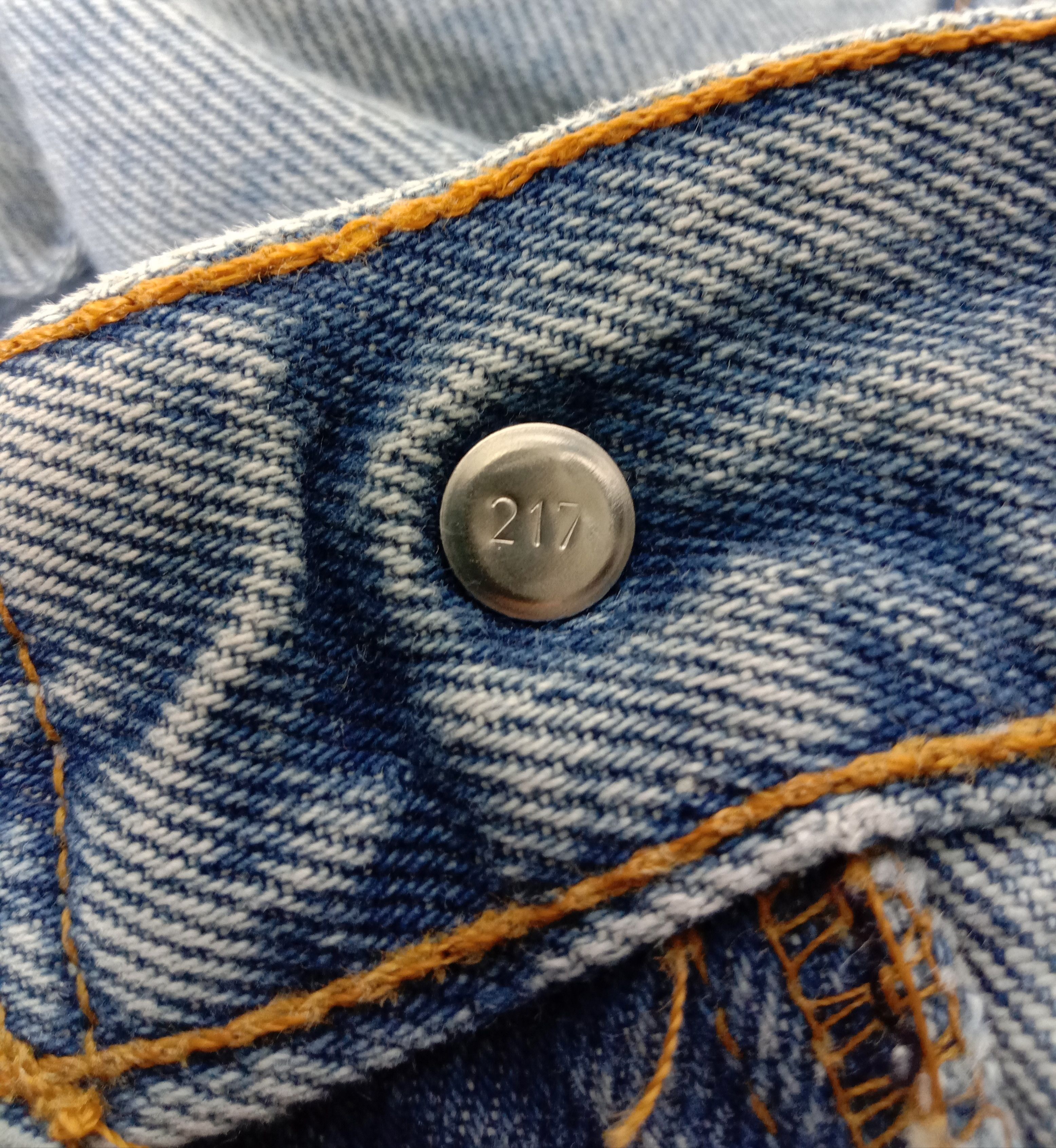 Levi's Vintage Levi's 505 Jeans Light Wash Straight Fit Denim Size US 40 / EU 56 - 11 Thumbnail