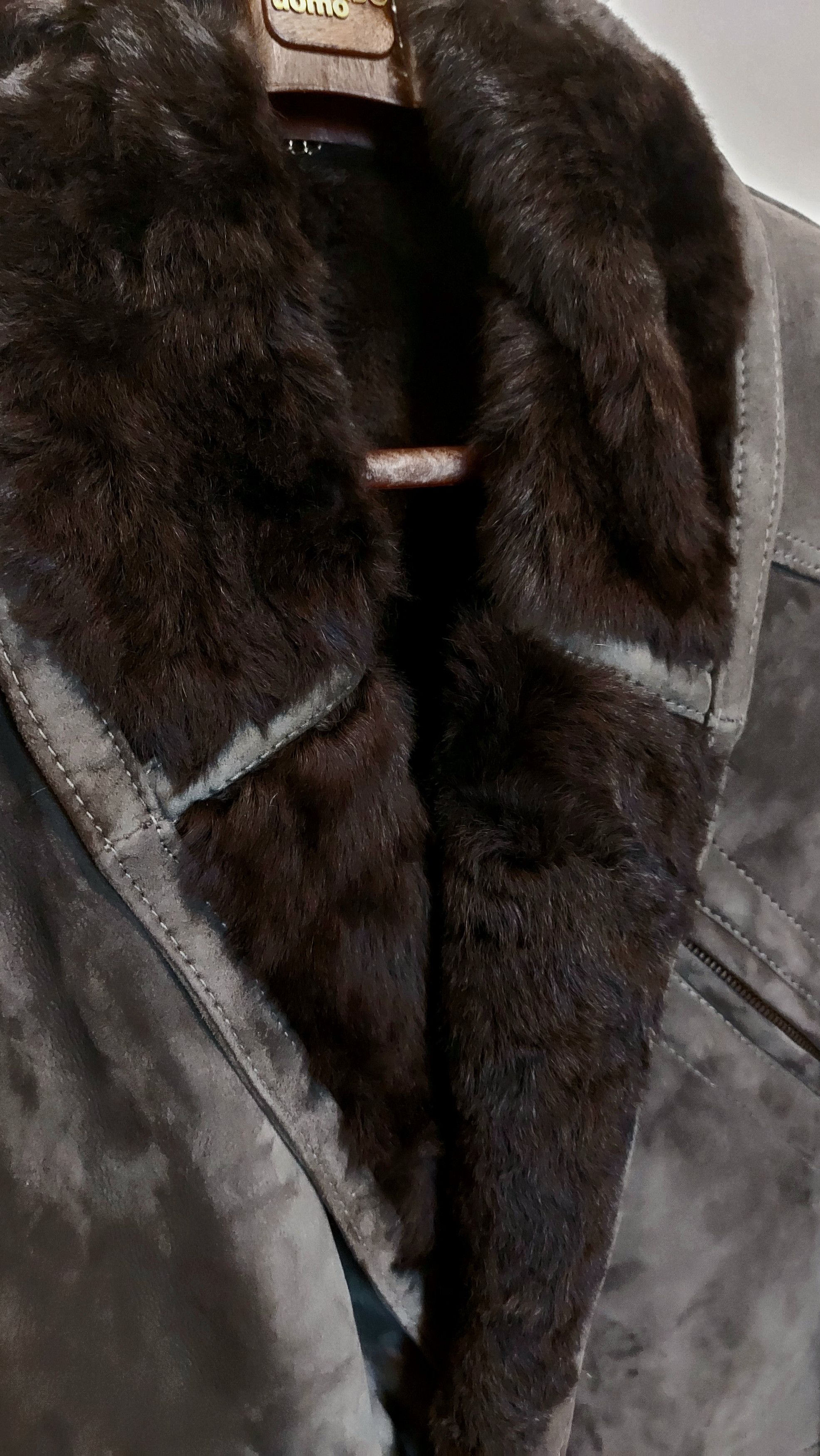 Other Italian Shearling Coat- Genuine Sheepskin - Size 48 EU Size US M / EU 48-50 / 2 - 3 Thumbnail