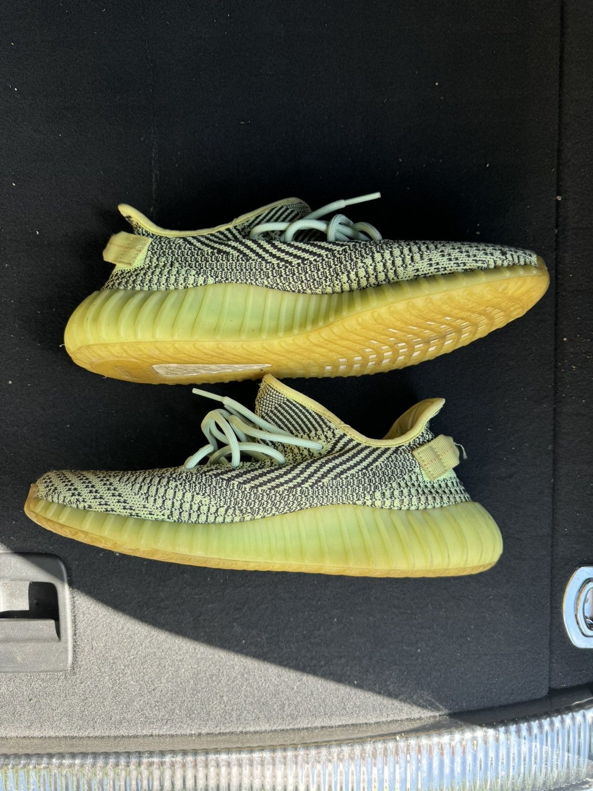 Adidas Yeezy boost 350 v2 yeezreel Size US 12 / EU 45 - 4 Thumbnail