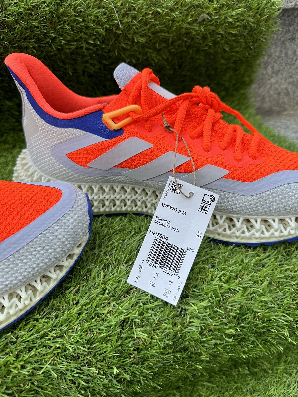 Adidas Running shoes Adidas 4DFWD 2 Solar red brand new mens shoes Size US 10 / EU 43 - 6 Thumbnail