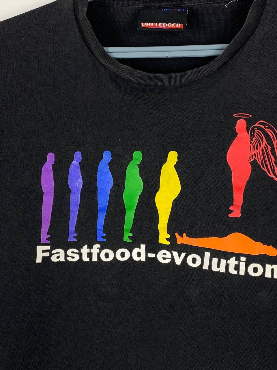 Vintage Unfledged Fastfood Evolution Vintage Faded T-Shirt Size US L / EU 52-54 / 3 - 4 Thumbnail