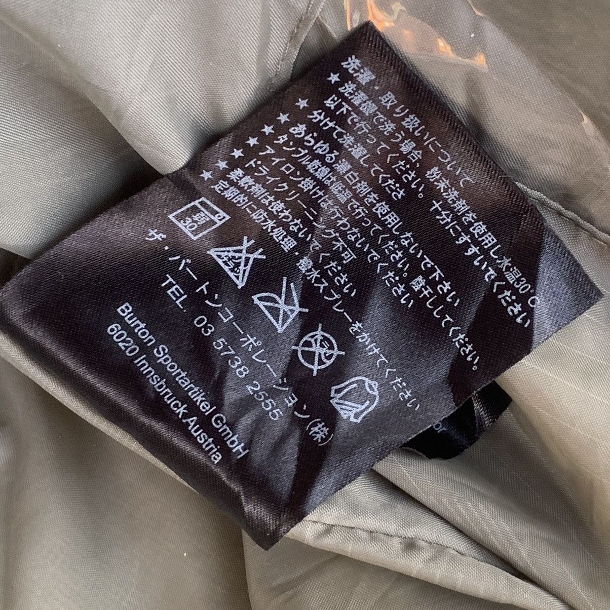 Burton × Vintage Burton full Text over printed outdoor Jacket vintage Size US M / EU 48-50 / 2 - 16 Thumbnail