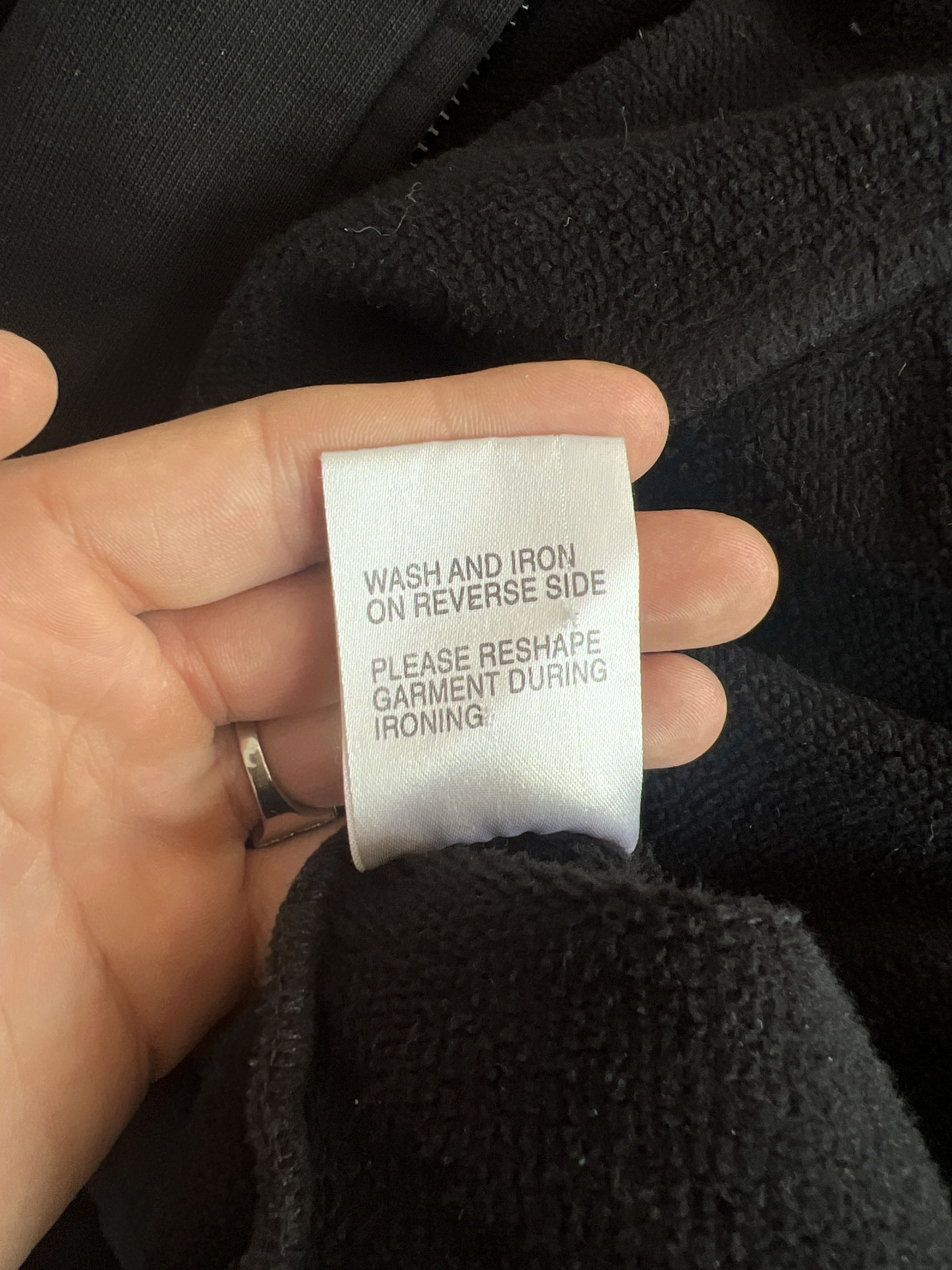 Givenchy Givenchy / Vintage Black Slim Hoodie Size US M / EU 48-50 / 2 - 7 Thumbnail