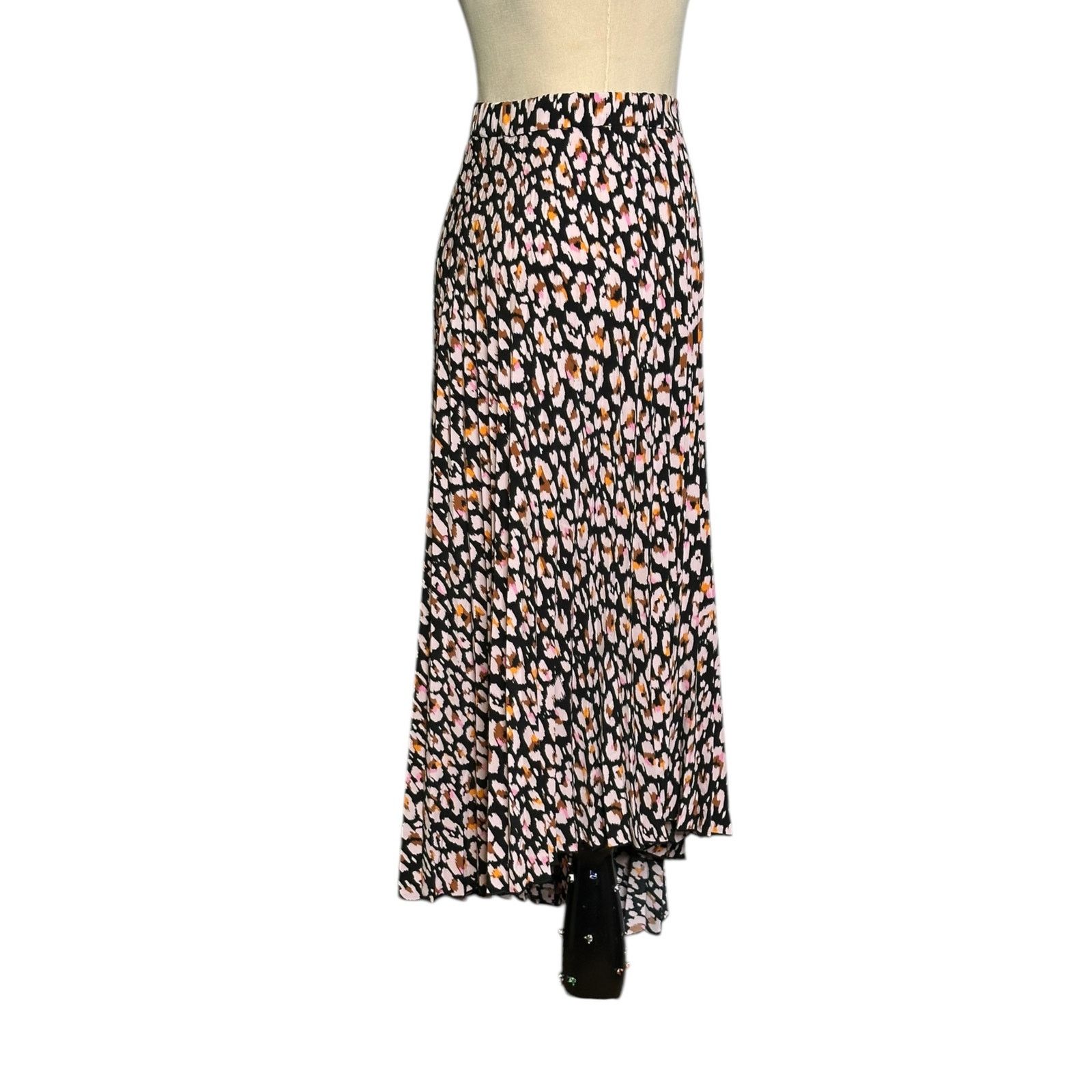 Sanctuary Sanctuary black cream floral pleated midi skirt size large Size 30" / US 8 / IT 44 - 14 Thumbnail