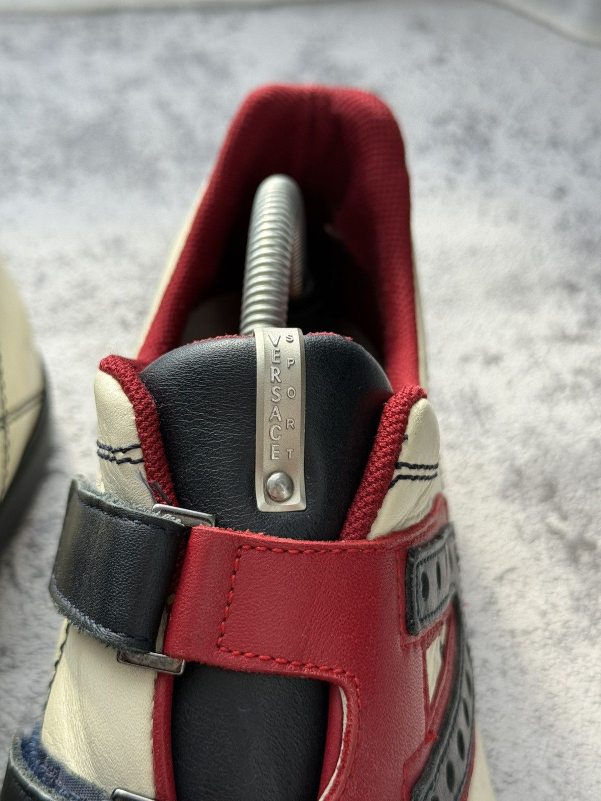 Versace Vintage 90s Versace Sport Leather Trainer Shoes Size US 10 / EU 43 - 4 Thumbnail