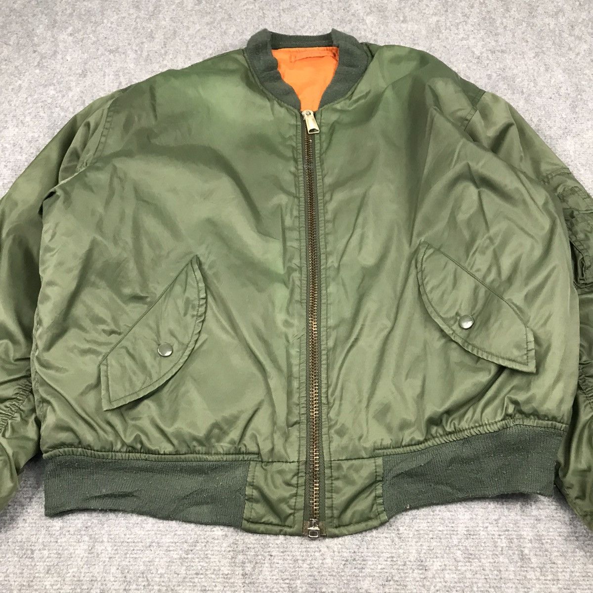 MILITARY BOMBER GREEN FADED JACKET