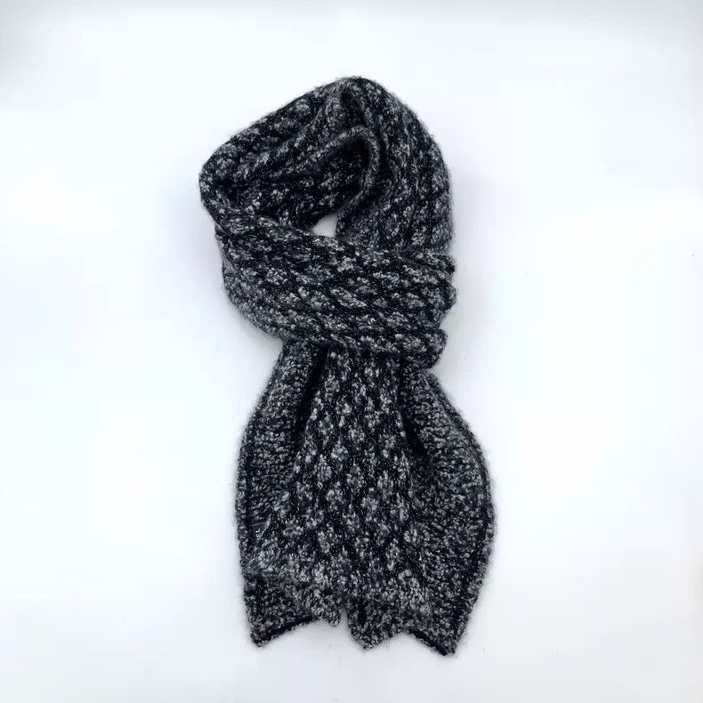 Chanel Chanel Gray diamond double C embroidered cashmere knitted Size ONE SIZE - 9 Thumbnail
