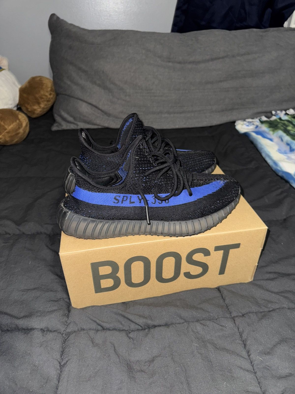 Yeezy Yeezy 350 “Dazzling Blue” Size US 11 / EU 44 - 1 Thumbnail