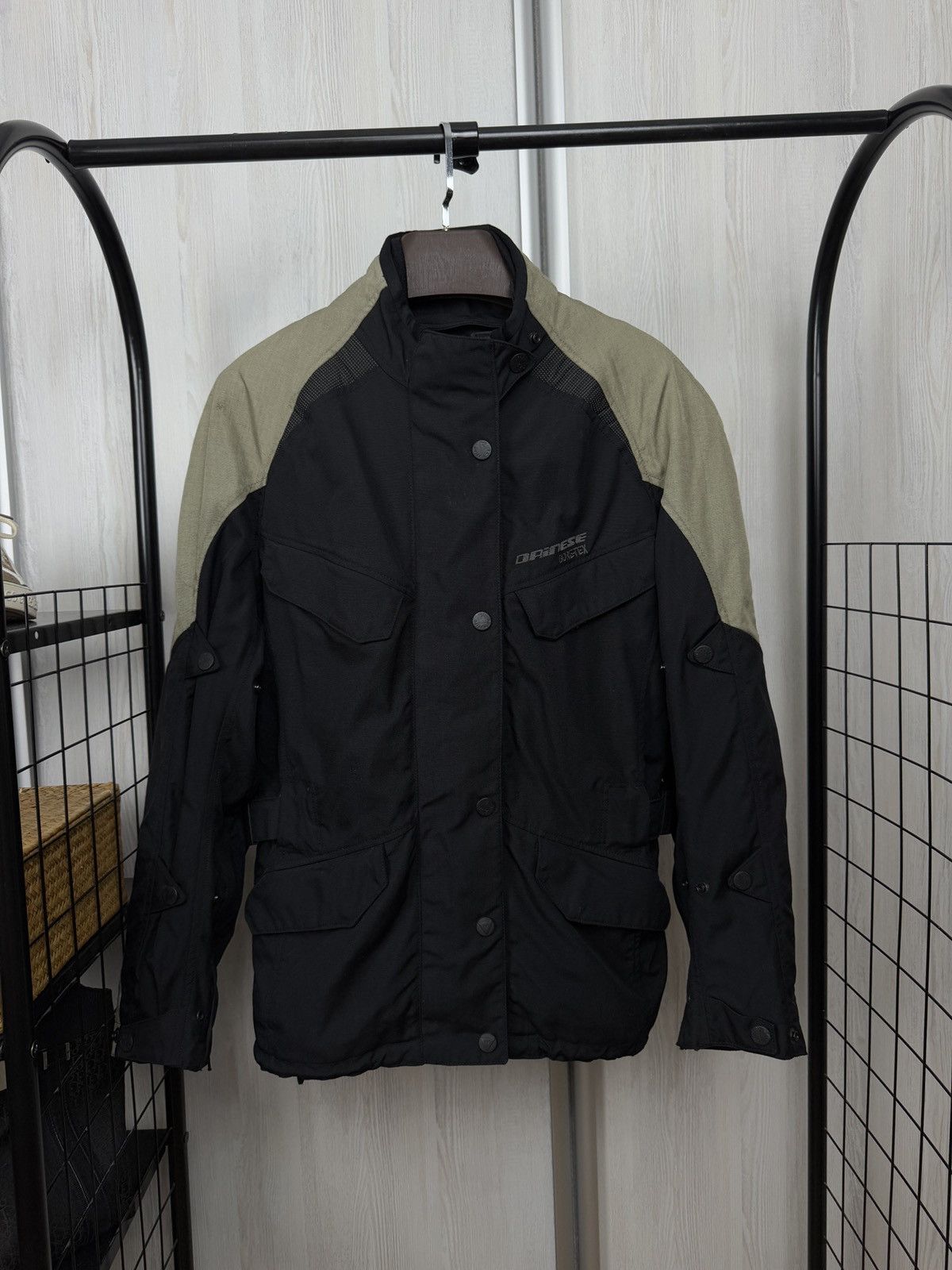 Dainese Dainese Safety Equipment Gore-Tex women’s moto biker jacket Size M / US 6-8 / IT 42-44 - 1 Thumbnail