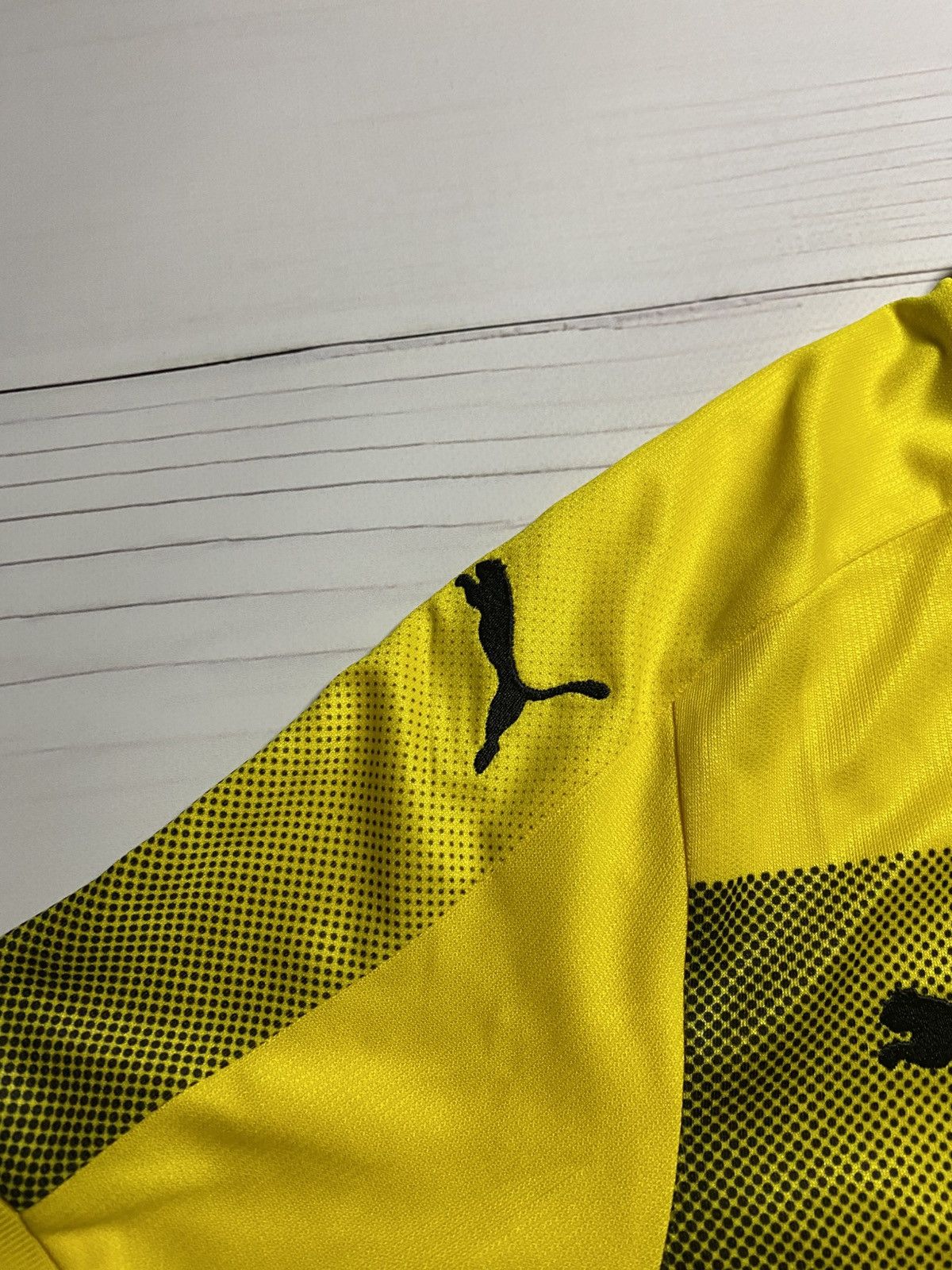 Puma × Vintage Puma Borussia Dortmund 2017/18 Home Jersey T Shirt Size US S / EU 44-46 / 1 - 9 Thumbnail