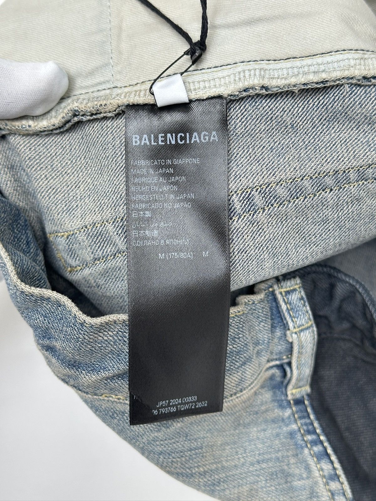 Balenciaga Balenciaga 50/50 Baggy & Flare Denim Pants Size US 32 / EU 48 - 10 Thumbnail