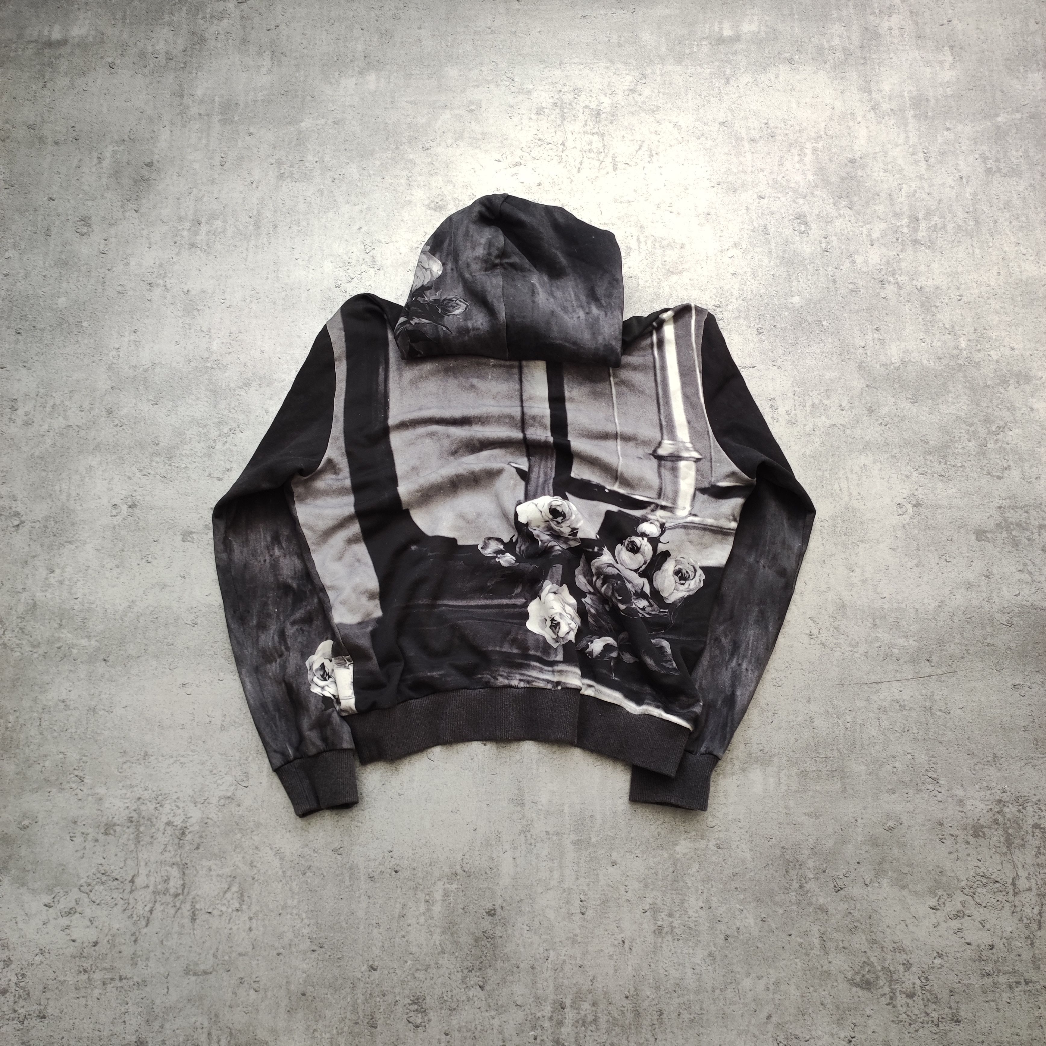 Dolce & Gabbana RARE Dolce & Gabbana Marlon Brando Roses Gun Print Hoodie Size US L / EU 52-54 / 3 - 11 Thumbnail