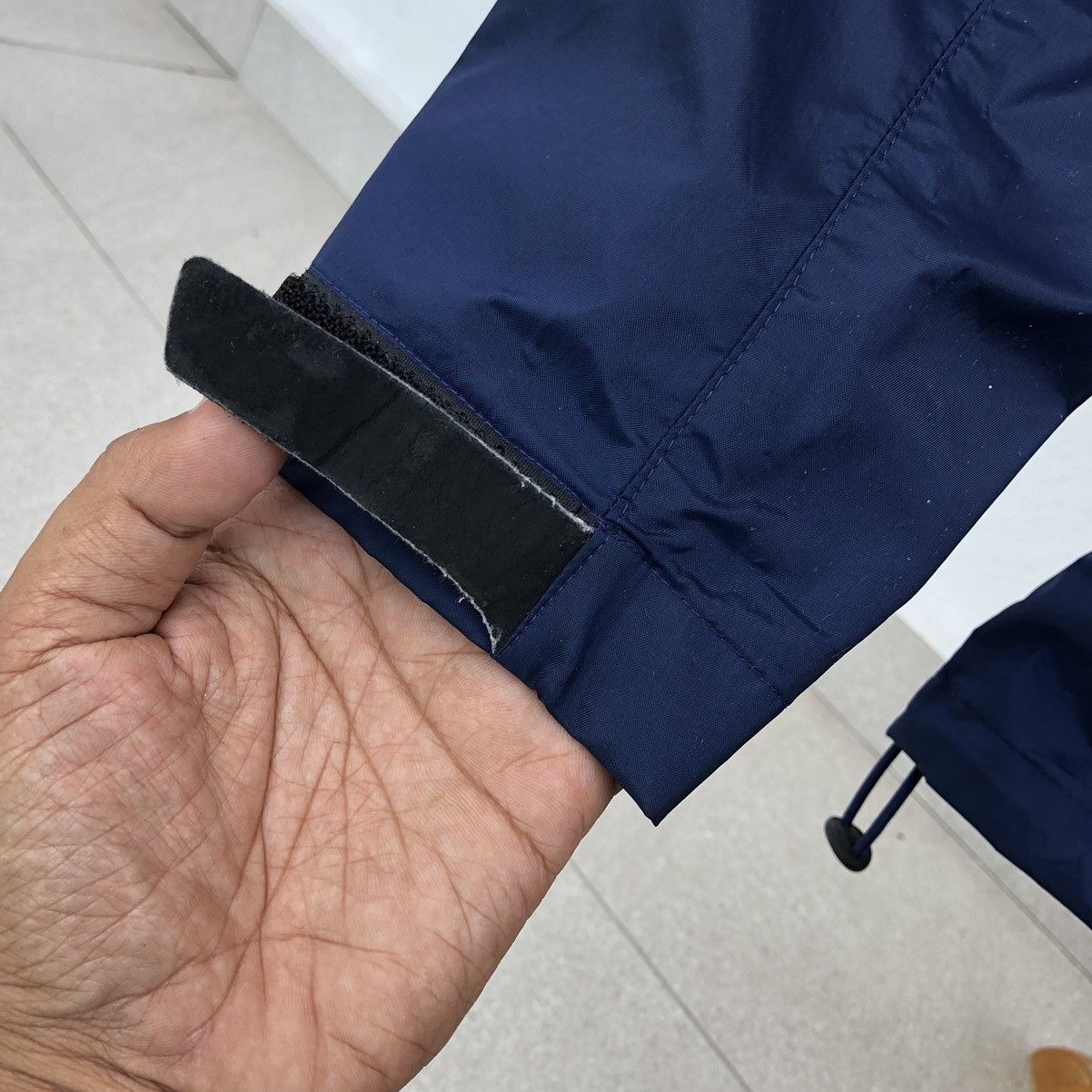 Burberry Burberry Black Label Waterproof Light Jacket With Hoodie Size US M / EU 48-50 / 2 - 15 Thumbnail