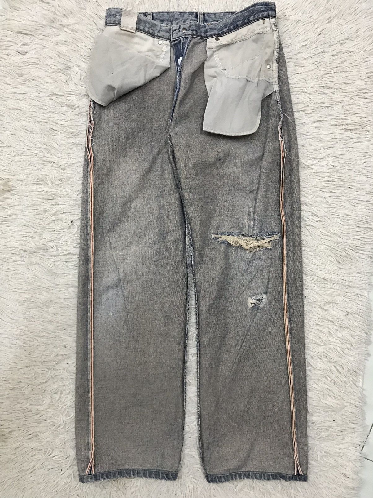 Vintage Vintage Wrangler M1701 Redline Selvedge Distressed Denim Size US 29 - 9 Thumbnail