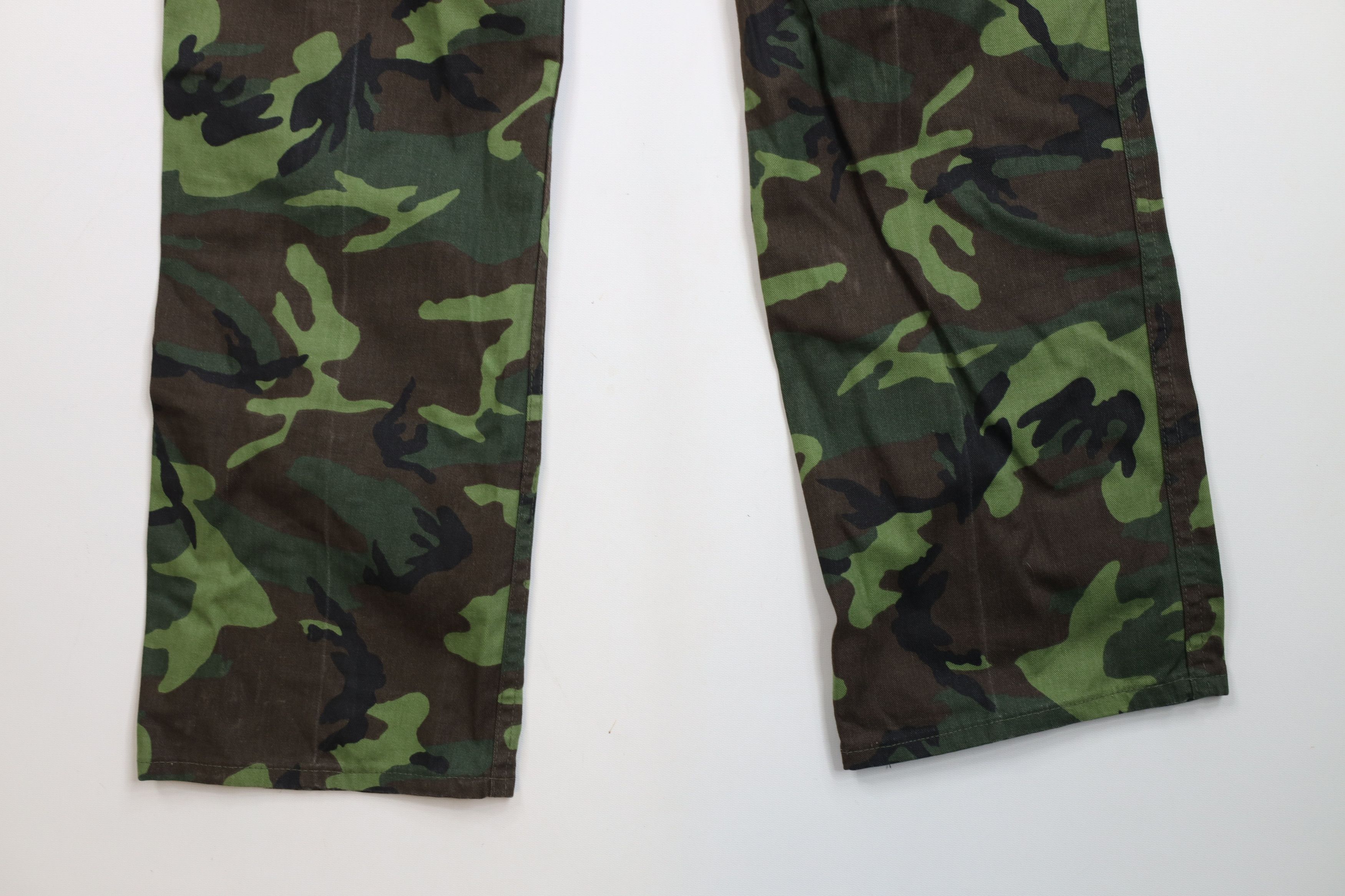 FiveBrother × Vintage Vintage 70s Five Brother Camouflage Wide Leg Cargo Pants USA Size US 34 / EU 50 - 13 Thumbnail
