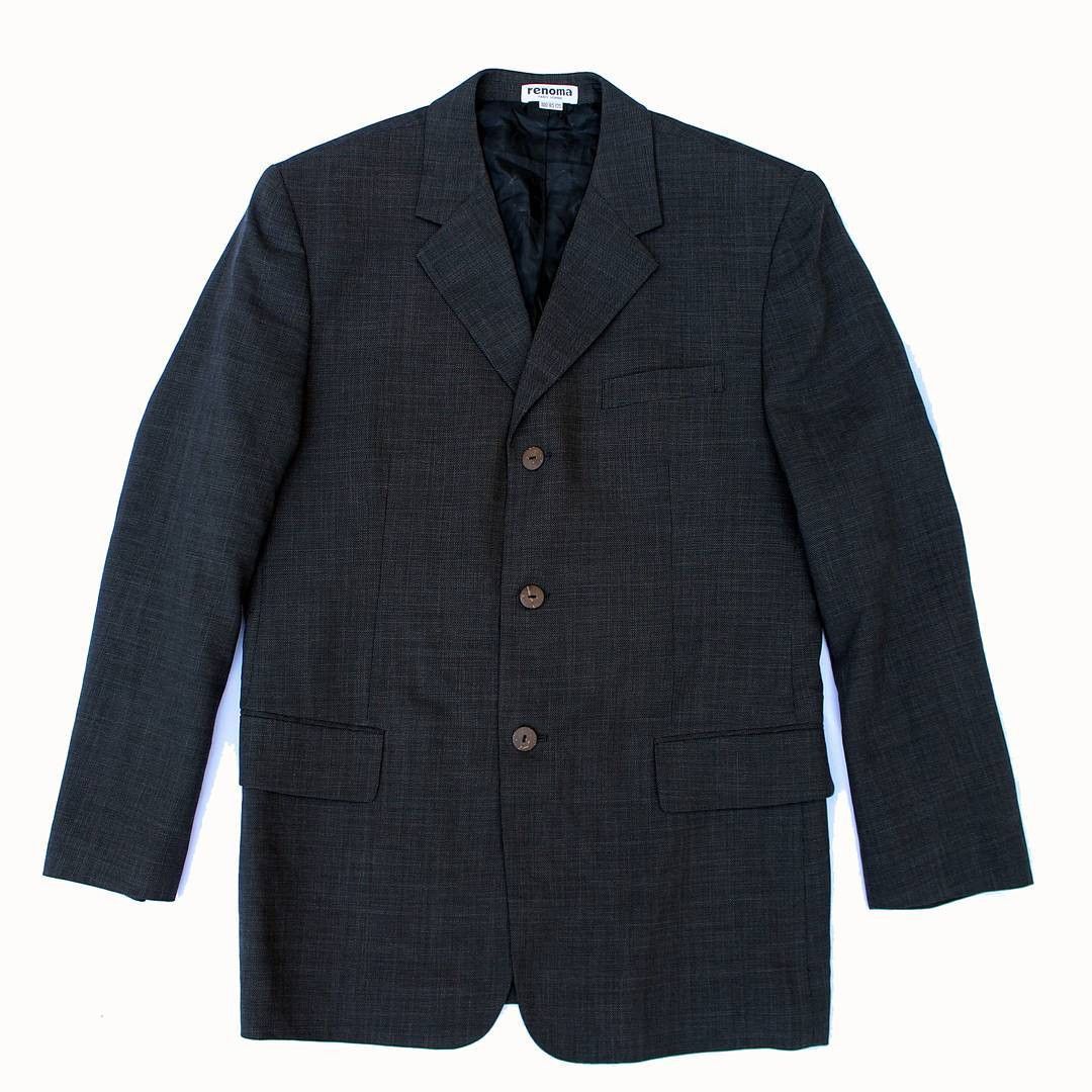 Renoma Renoma Paris Suit The Smart Dresser With 3 button Size 100 Size 38S - 1 Preview