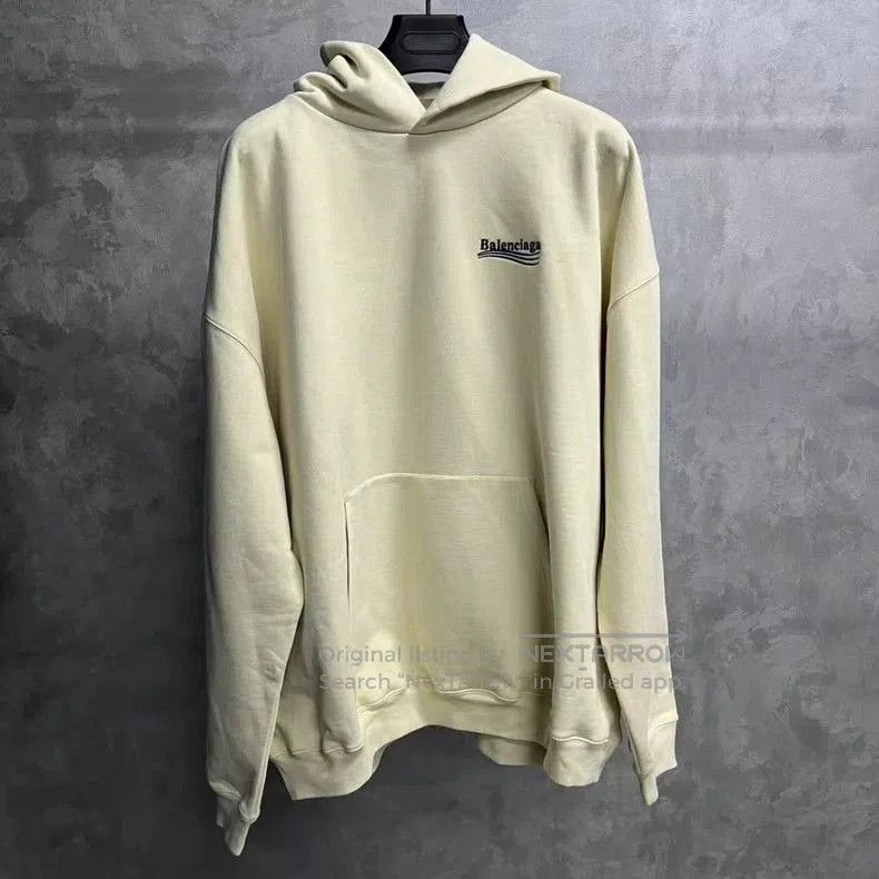 Balenciaga Balenciaga White Logo Print Hoodie. Size US XS / EU 42 / 0 - 1 Thumbnail
