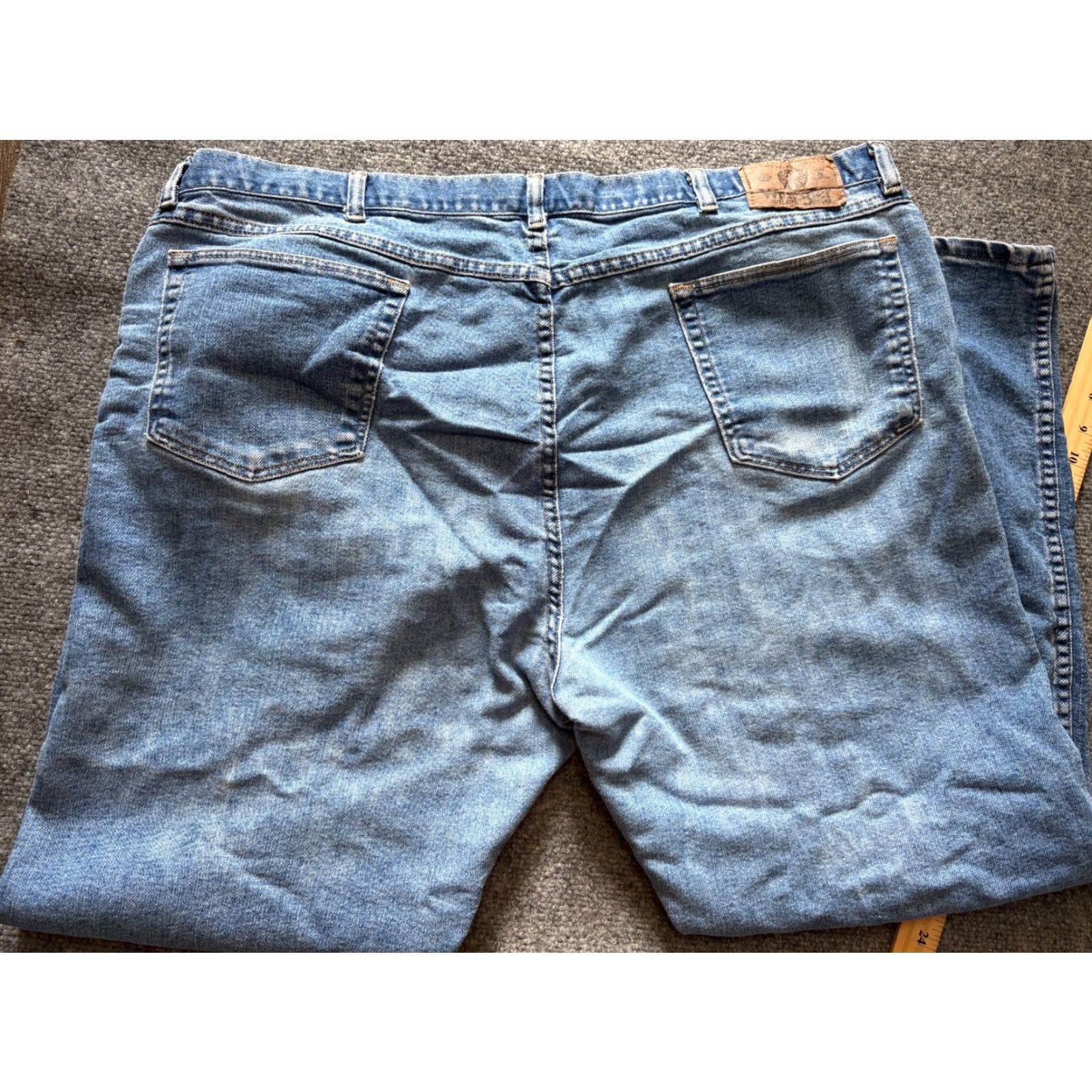 Wrangler Wrangler Jeans Mens 41 x 28 Blue Denim Straight Relaxed Regular Cowboy USA Mens Size US 41 - 4 Thumbnail
