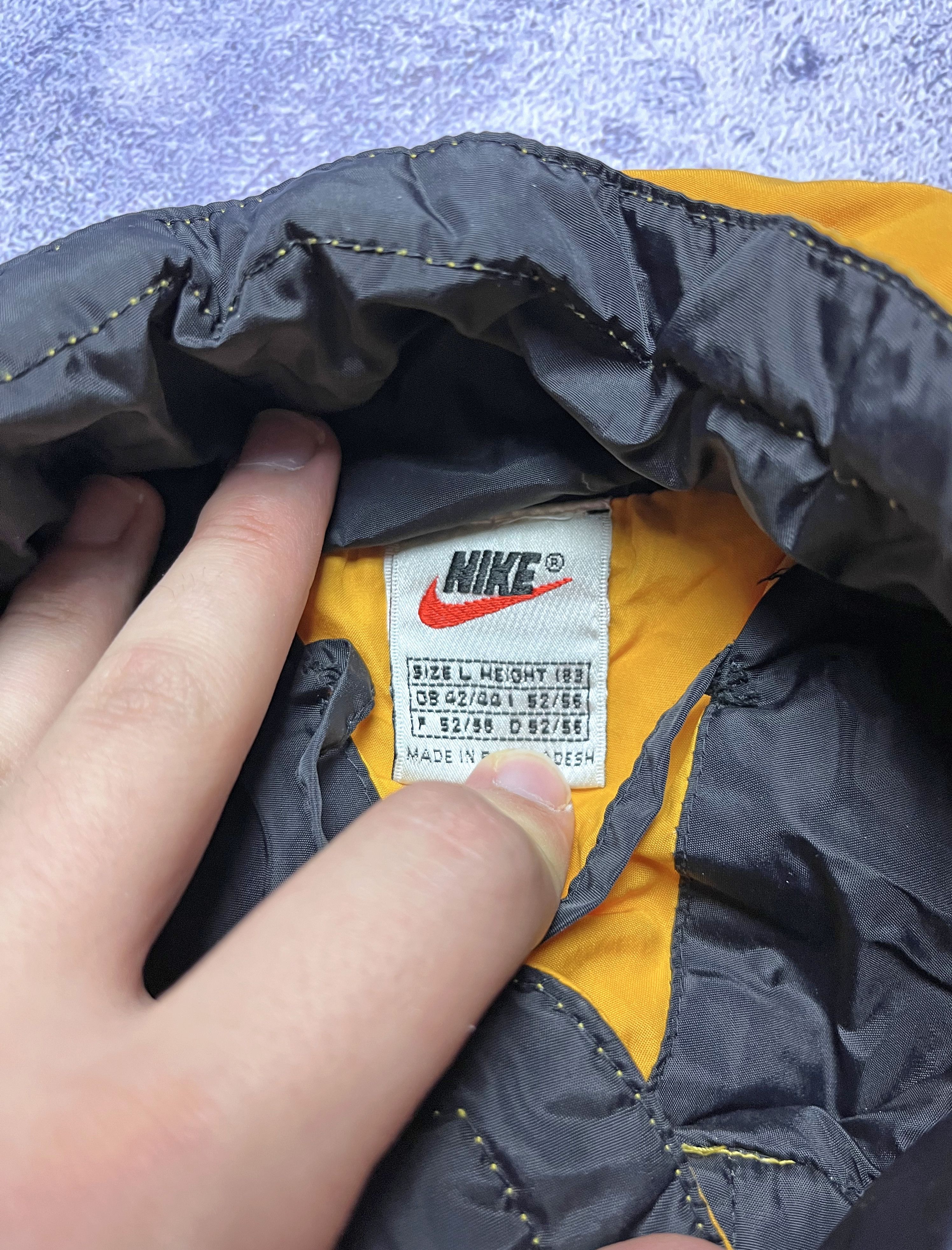Nike Nike 90's Vintage Big Logo Light Puffer Jacket Gorpcore Size US L / EU 52-54 / 3 - 4 Thumbnail