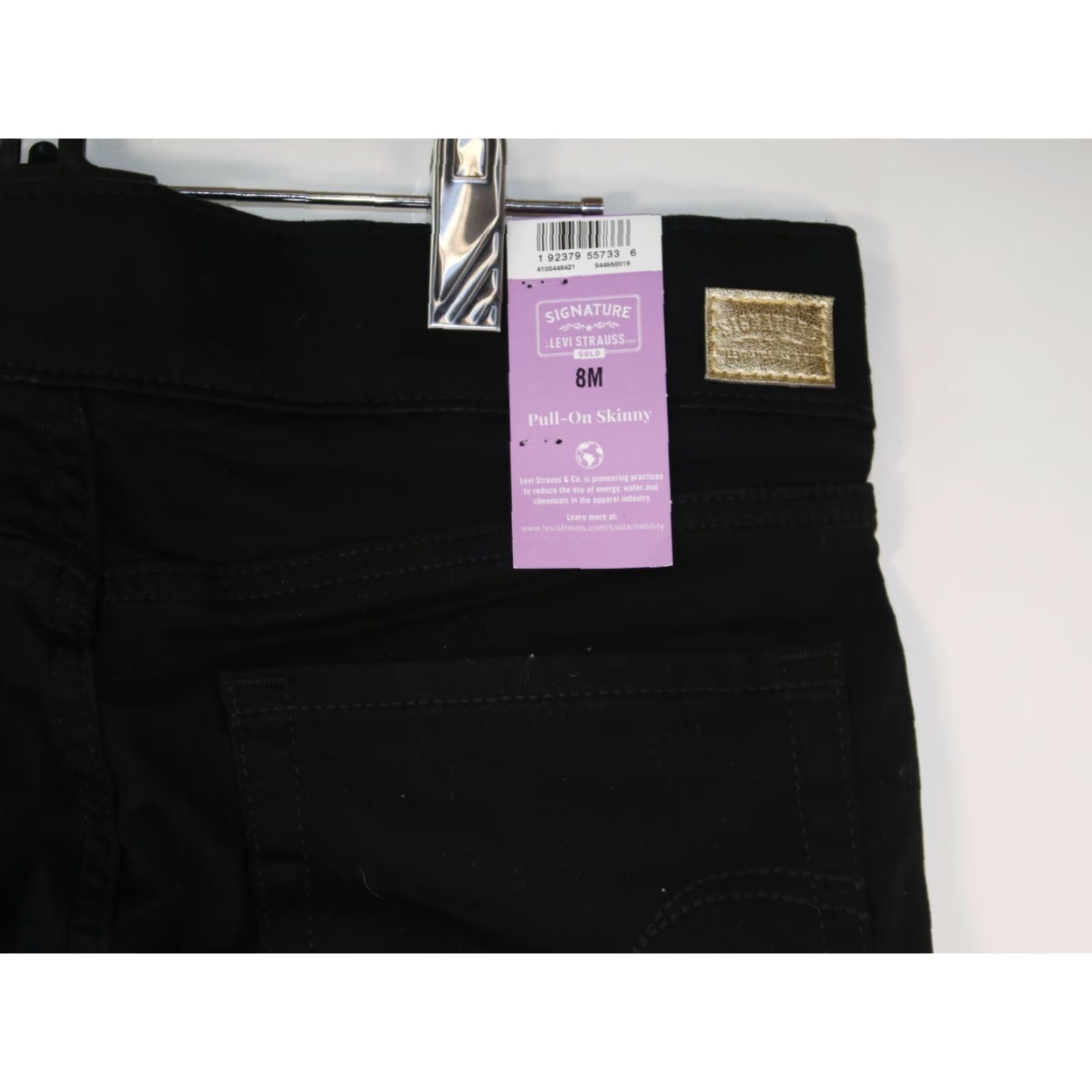 Levi's Levi Women's Signature Series Gold Label Pull-On-Skinny Black 8M 31X27 Size ONE SIZE - 5 Thumbnail