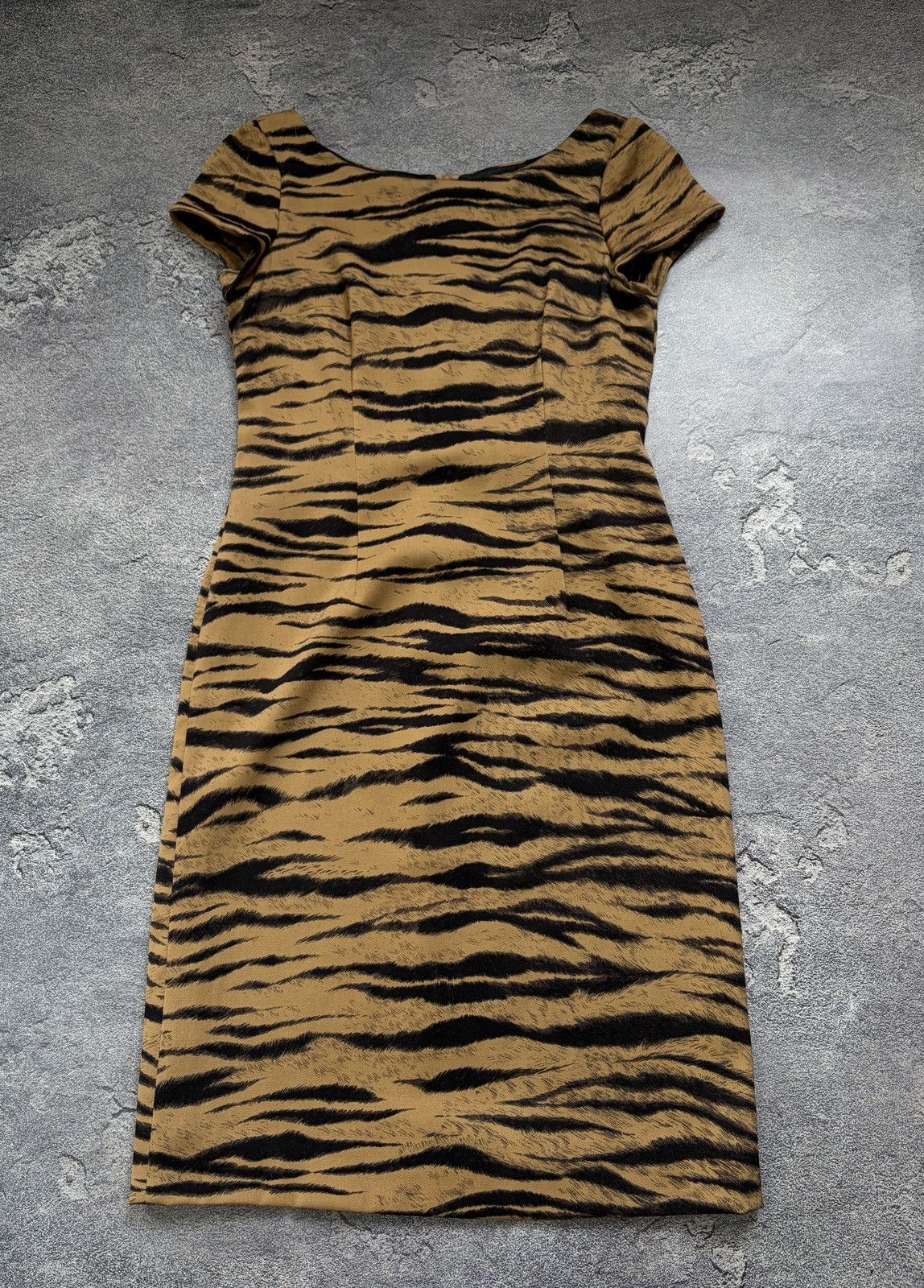 Moschino Vtg Moschino Tiger Stripe Cap Sleeve Pencil Bodycon Dress Size L / US 10 / IT 46 - 1 Thumbnail