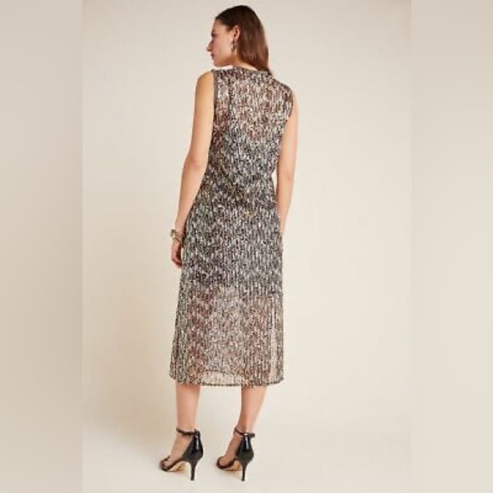 Anthropologie Anthropologie Corey Lynn Calter Sequined Swing Maxi Dress M Size M / US 6-8 / IT 42-44 - 3 Thumbnail