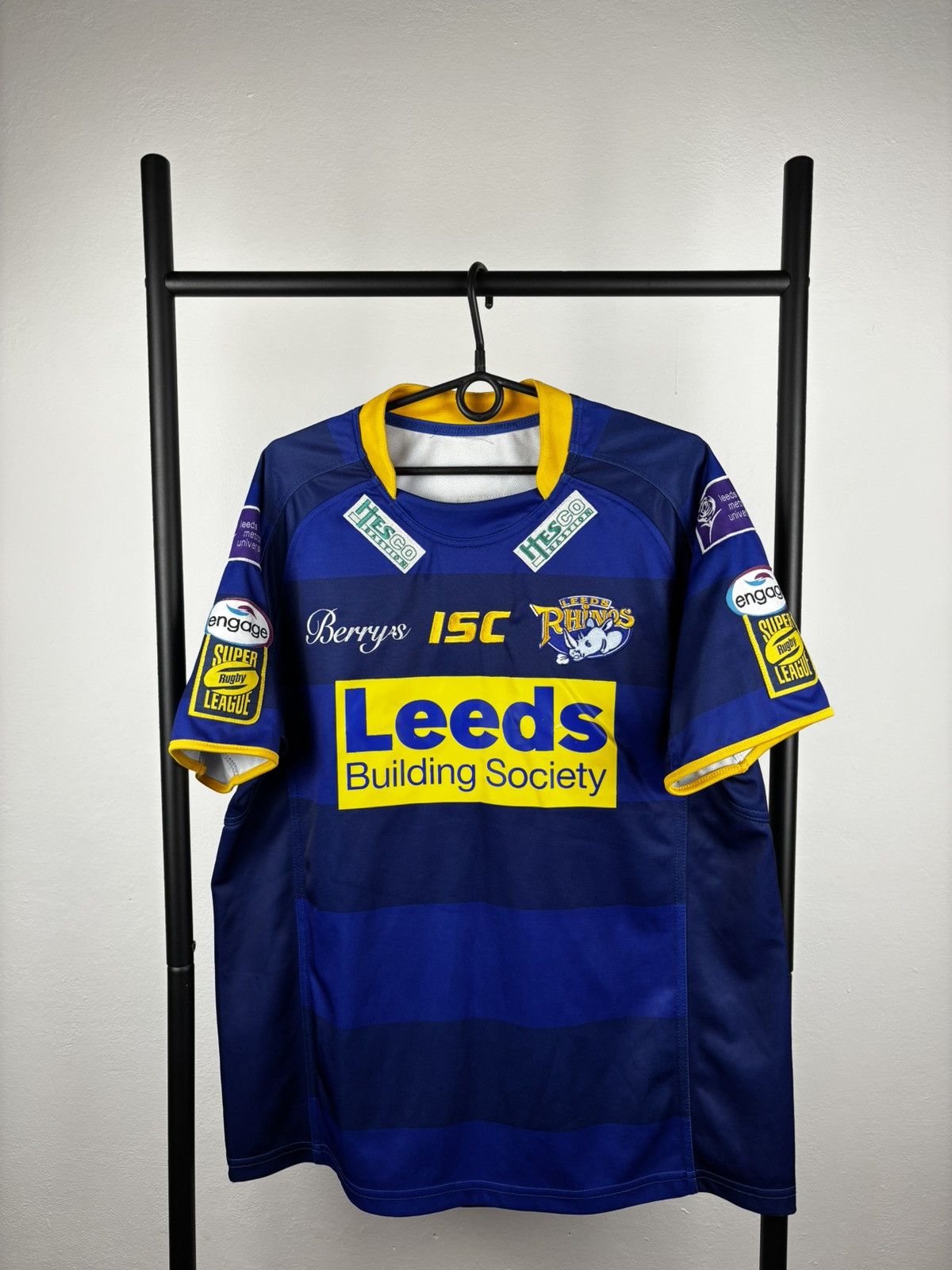 Vintage MINT ISC RUGBY LEAGUE LEEDS RHINOS 2011 HOME JERSEY SIZE L Size US L / EU 52-54 / 3 - 1 Thumbnail