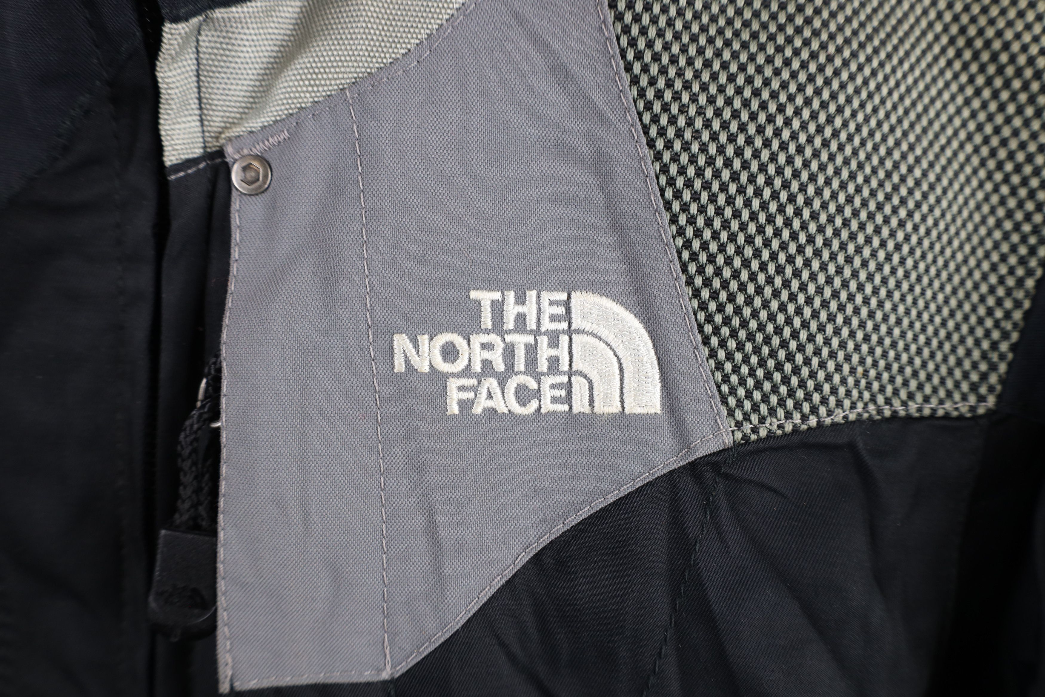 The North Face × Vintage Vintage Y2K 2009 The North Face Steep Tech Jacket Black Size M / US 6-8 / IT 42-44 - 5 Thumbnail