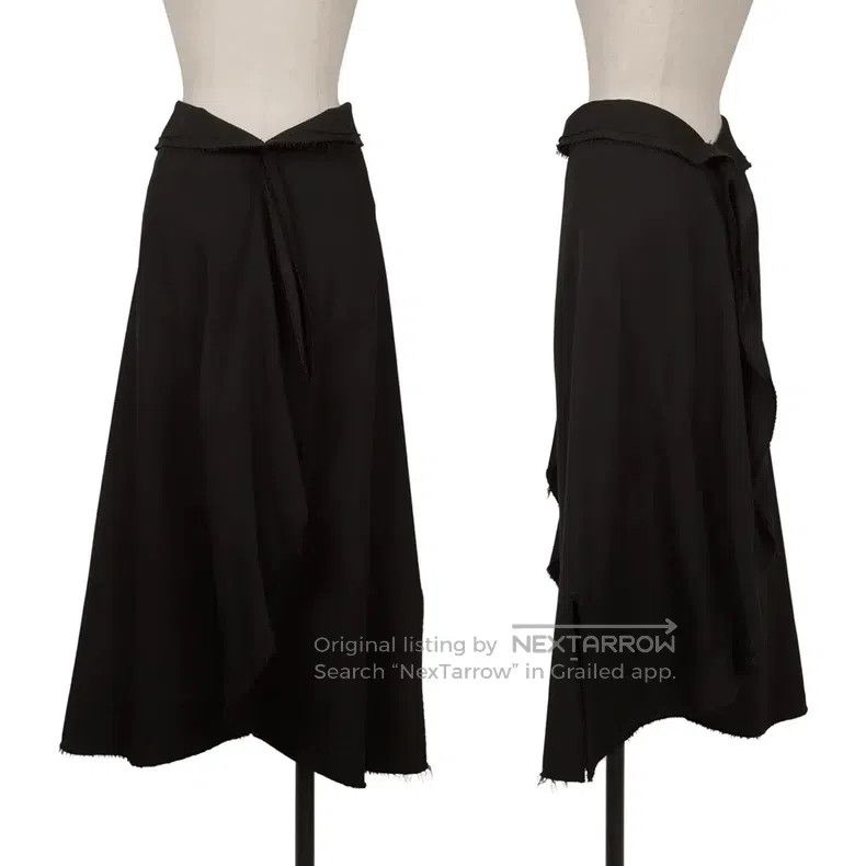 Comme des Garcons Comme Des Garcons size M Round Skirt Size 25" / US 0 / IT 36 - 1 Thumbnail
