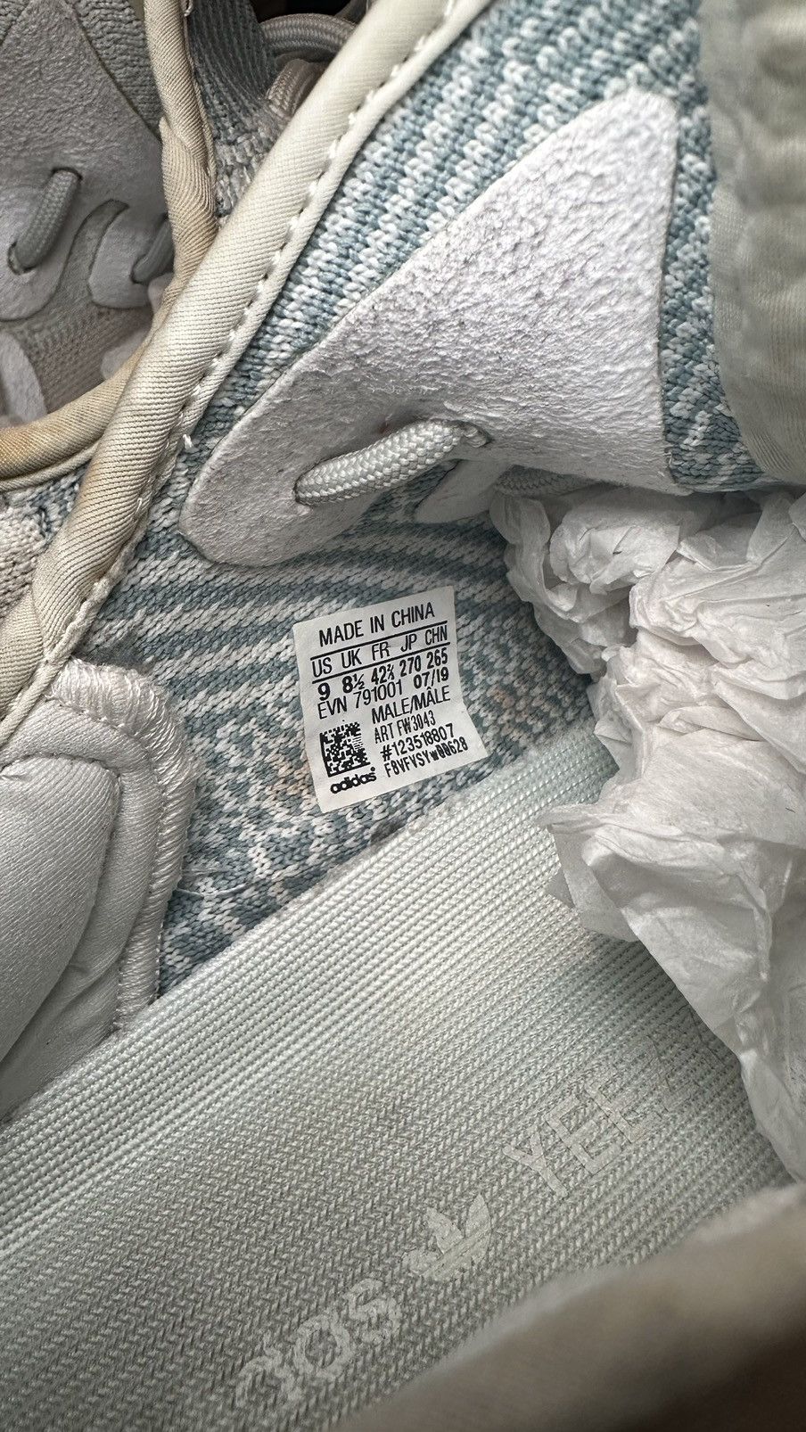 Yeezy Yeezy Boost 350 V2 Size US 9 / EU 42 - 9 Thumbnail